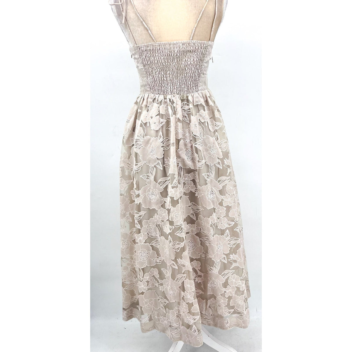 EN SAISON Women's Jenna Midi Dress Small Natural Beige Organza Floral NWOT