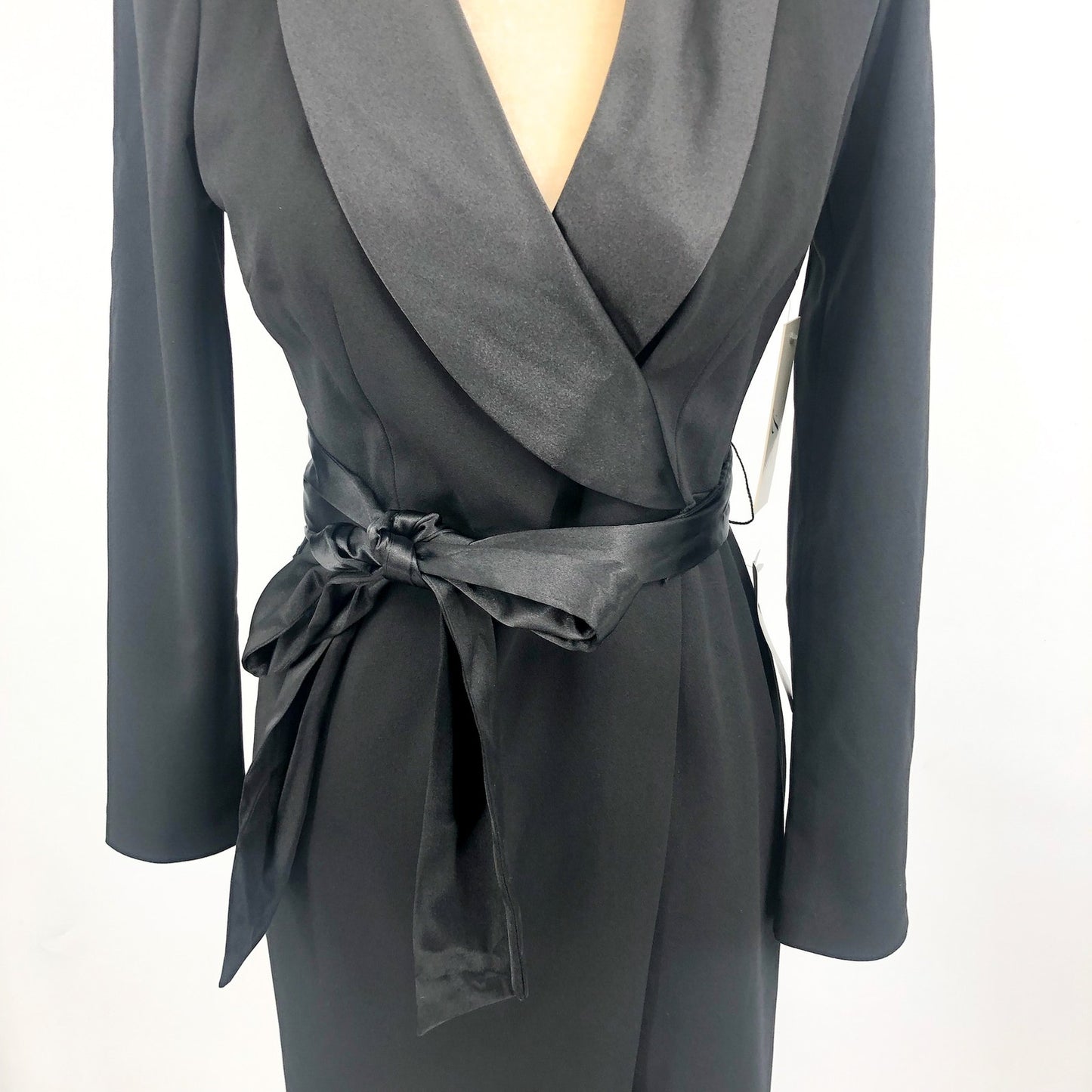 ELIZA J Womens Wrap Tuxedo Gown Size 4 Black Scuba Crepe Long Sleeve NWT