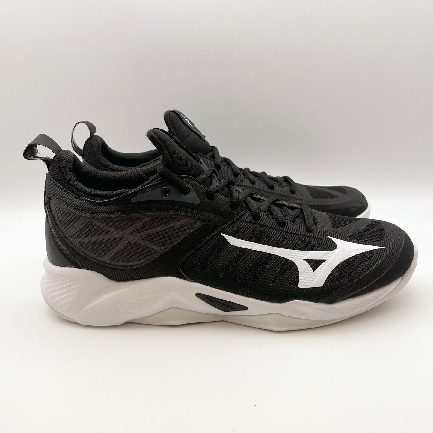 Mizuno Womens Wave Dimension Sneakers US 10.5 EU 42 Black White Athletic NIB