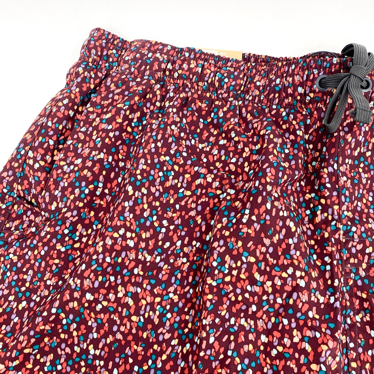PRANA Men's Plunge Swim Shorts XL Red Cacao Alotta Dots 6" Inseam Liner NWT