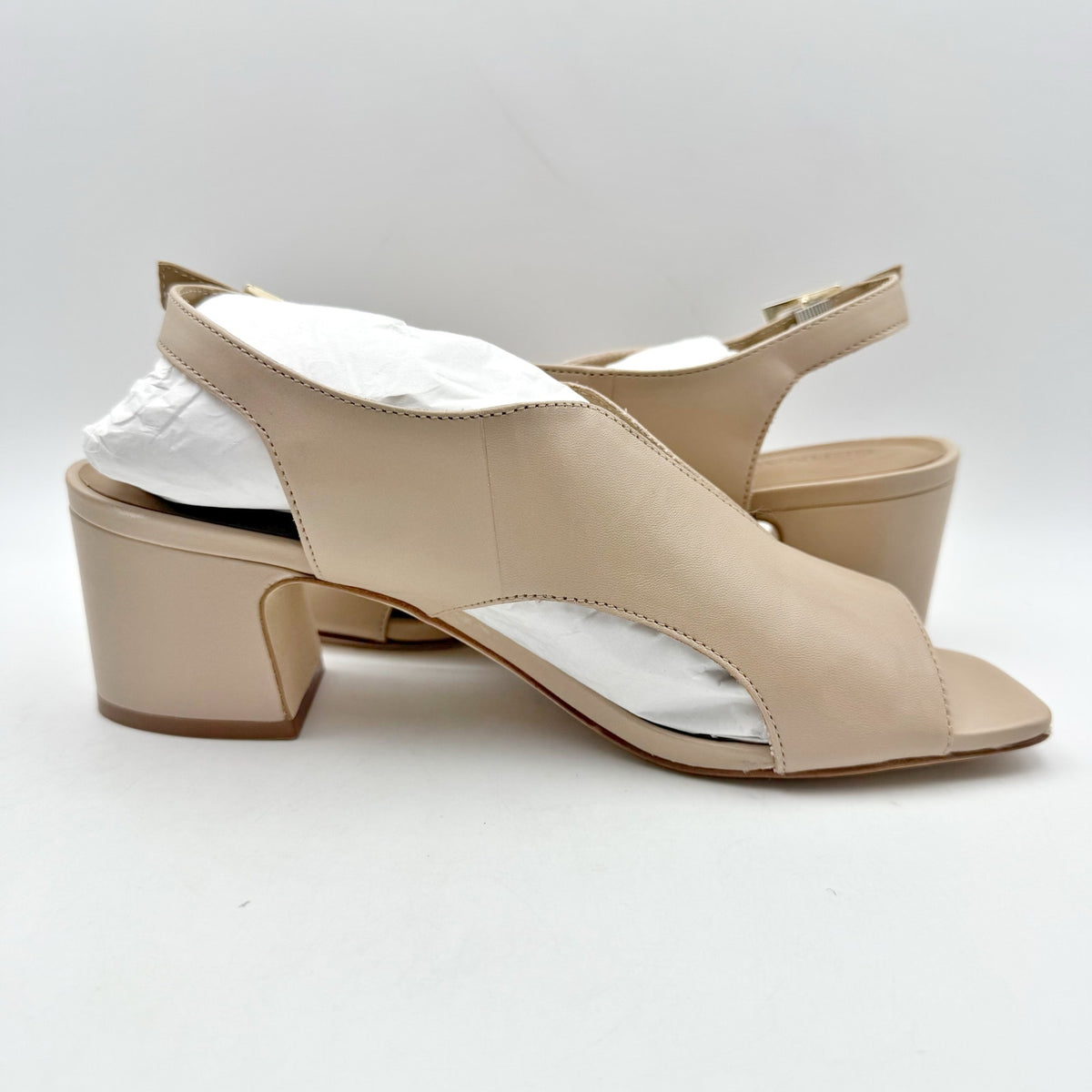 Bernardo Footwear Womens Bedford Heels Size 8.5 M Blush Nude Leather NIB