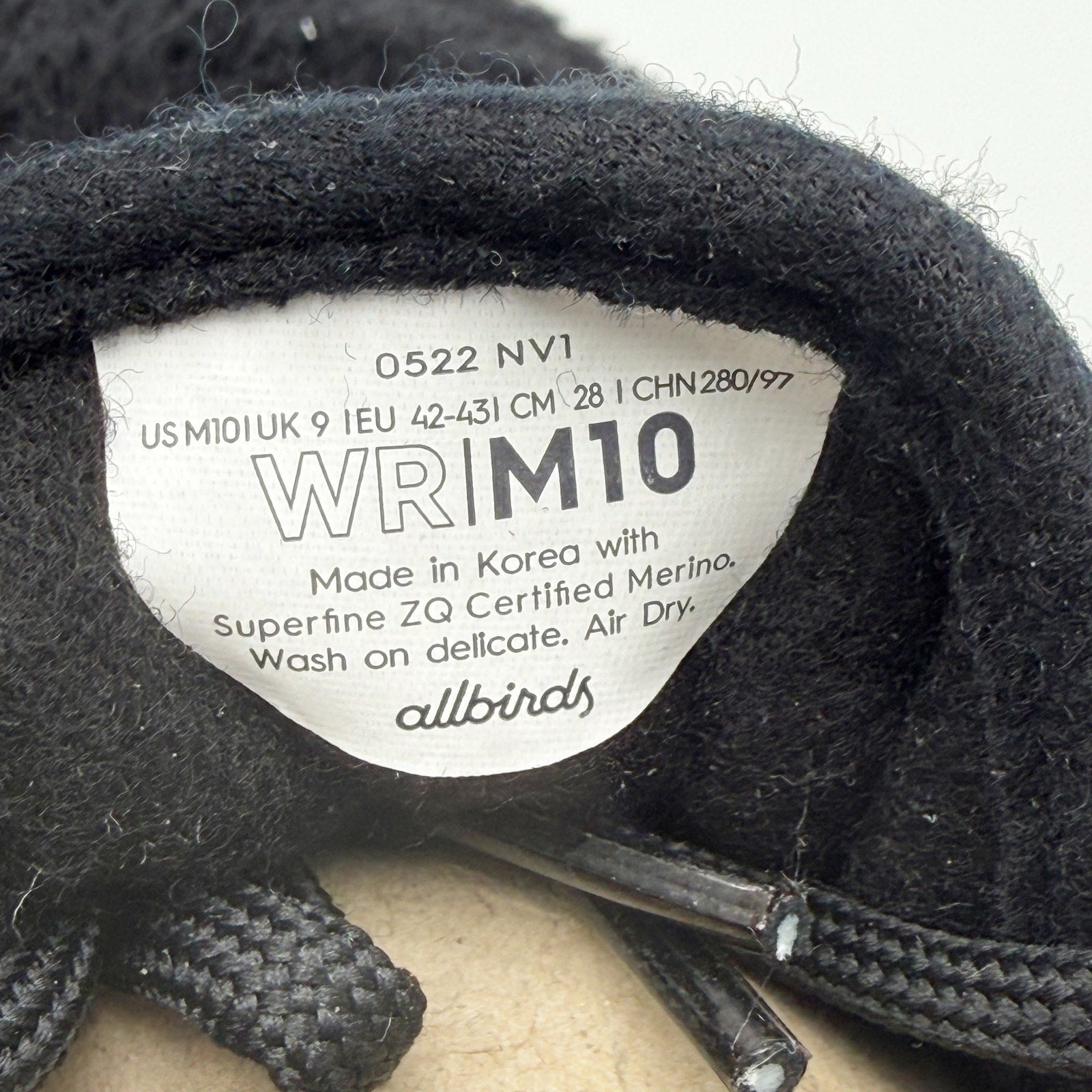 AllBirds Mens Wool Runner Fluff Sneakers US 10 EU 42.5 Black Athletic NIB