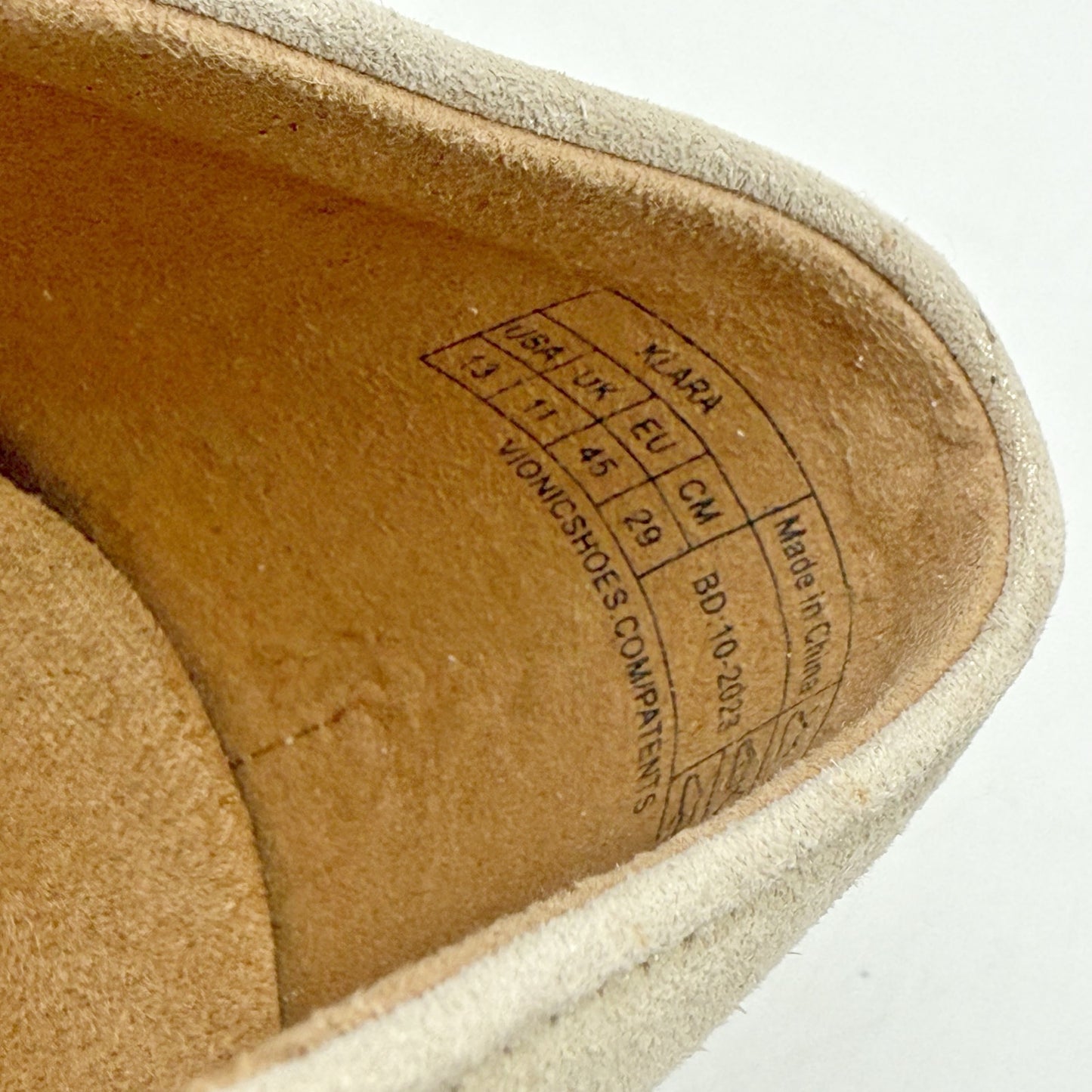 VIONIC Womens Klara Flats US 13 M EU 45 Gold Metal Leather