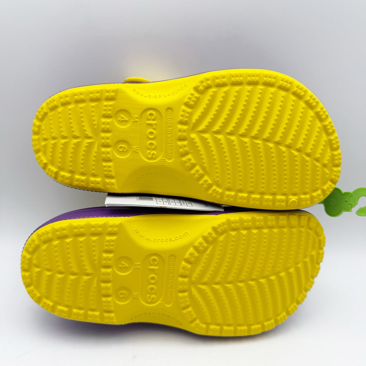 CROCS NBA Los Angeles Lakers Clogs WOMENS 6 BIG KIDS/ Mens 4 Purple Yellow NWT