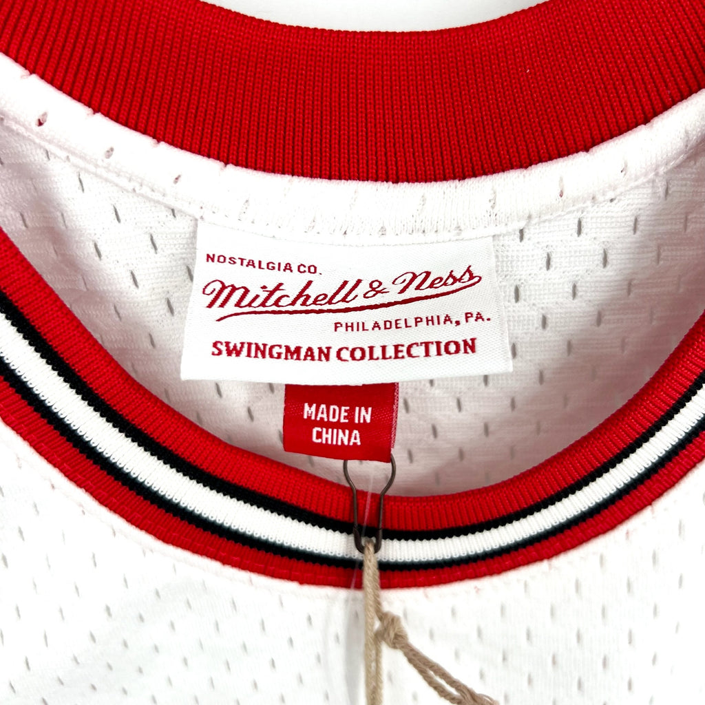 MITCHELL & NESS Rodman 1997-98 Chicago Bulls Swingman Jersey Medium White NWT