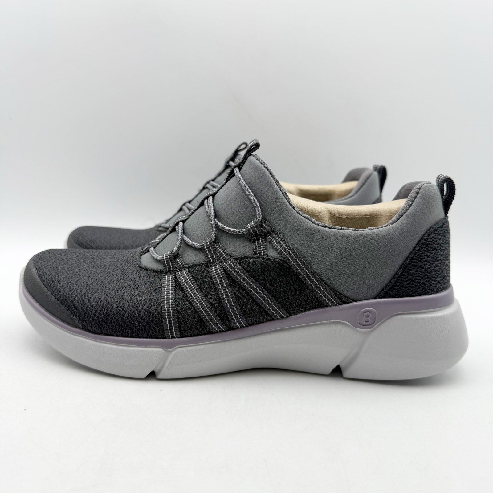 BZees Womens Hero Sneakers US 7 M EU 37 Grey Athletic NIB