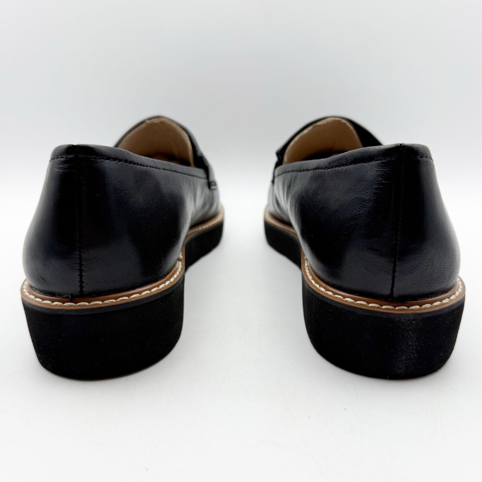Naturalizer Womens Adiline Flat Loafers Size 8 NARROW Black Leather Slip On NIB