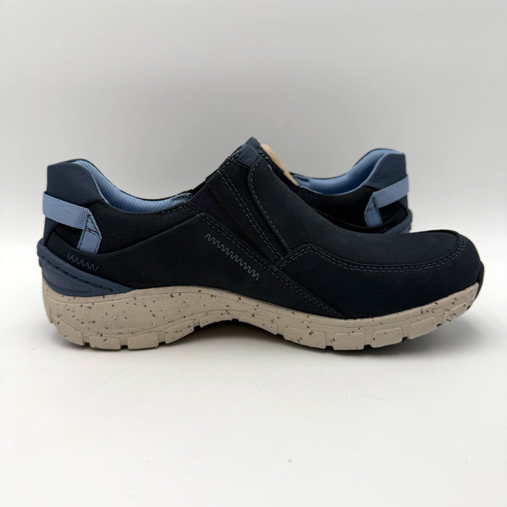 Clarks Womens Wave Plateau AP Sneakers Size 7.5 Wide EU 38 Navy Blue Nubuck NIB