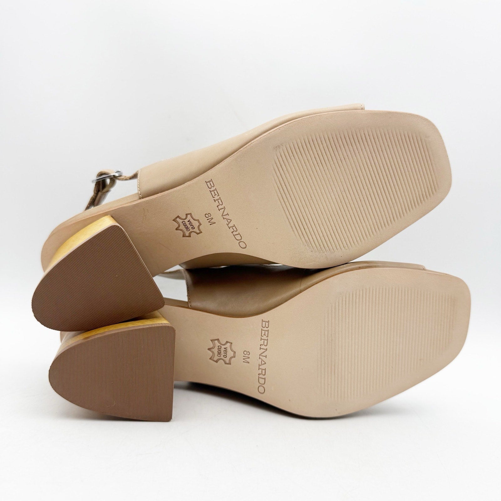 Bernardo Womens Lainey Heeled Sandals US 8 M Tan Beige Leather NWOB