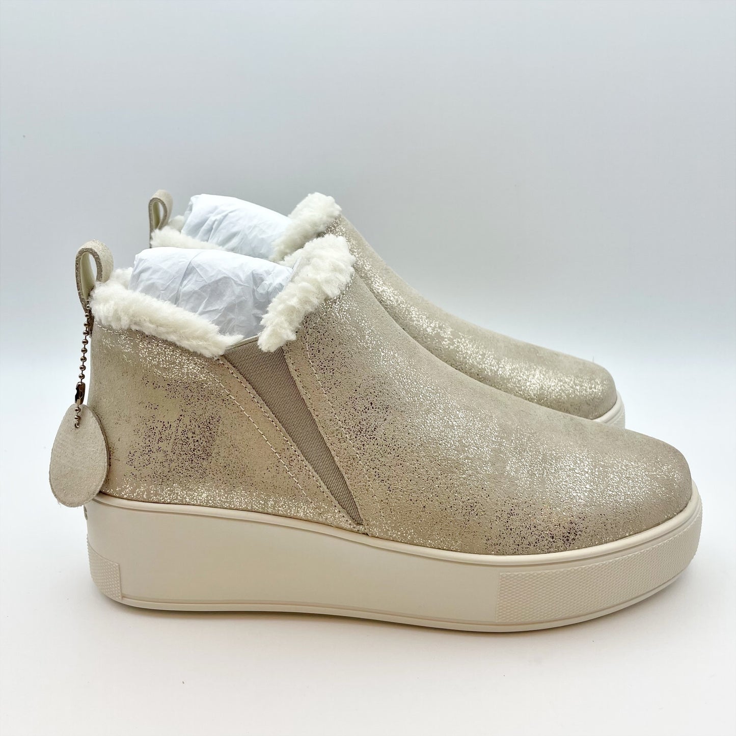 J/Slides Women's Magic Pull On Platform Sneaker Size 7.5 Gold Metallic WP NIB