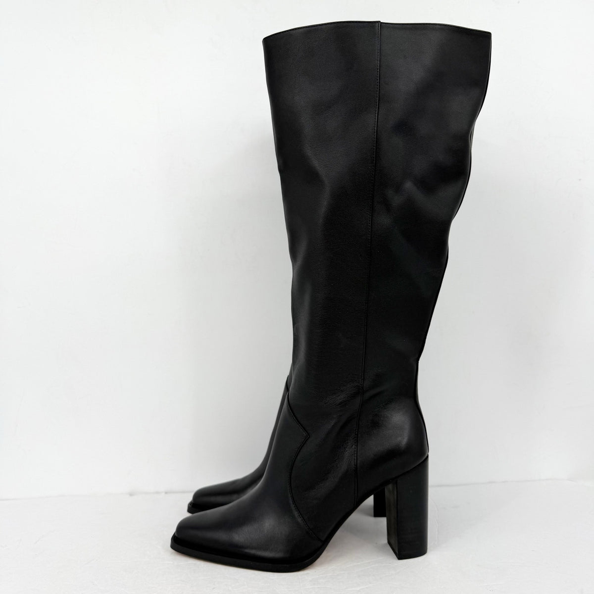 Vince Camuto Womens Lecheya Knee High Boot US 11 M Wide Calf Black Leather NWOB