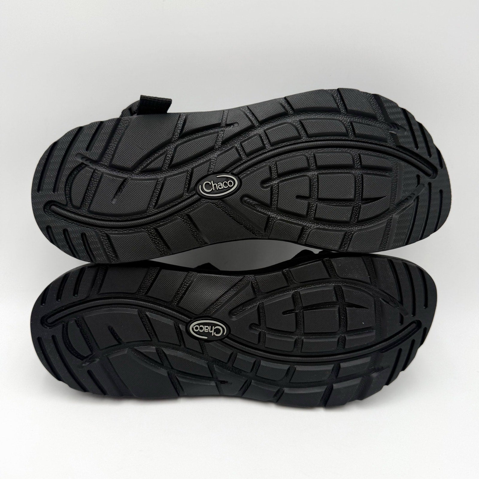 Chaco Womens Z/2 Classic Sandals Size 11 M EU 42 Black NIB