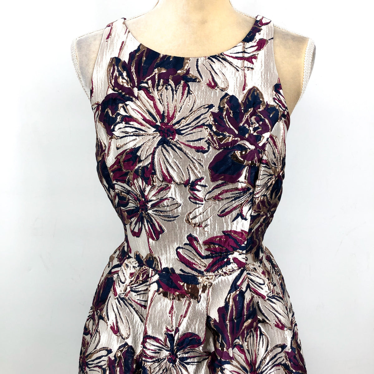 LILLY PULITZER Jollian Floral Jacquard Dress Size 8 Silver Purple NWOT