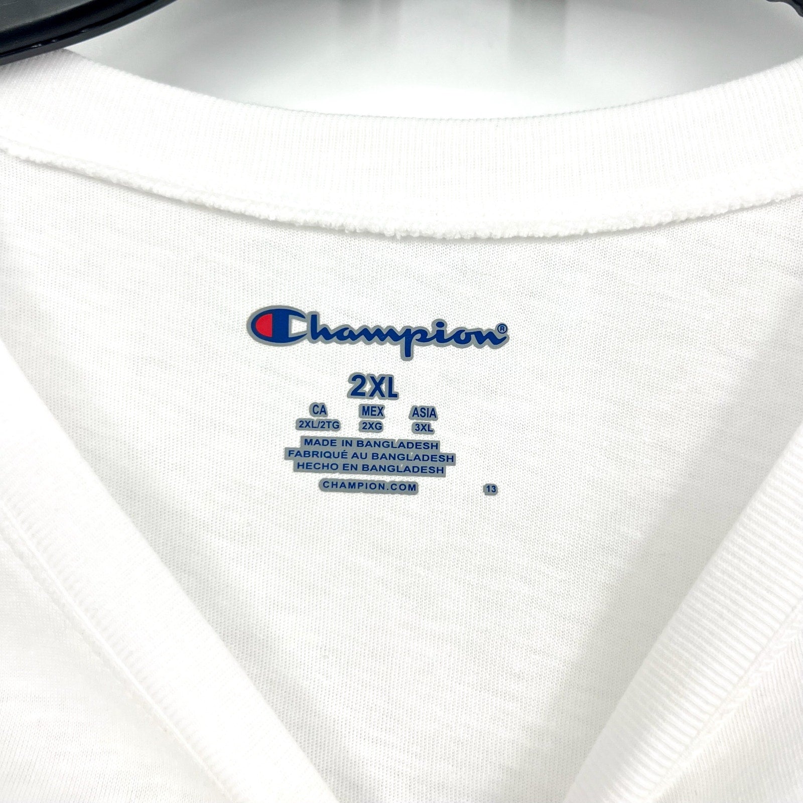 CHAMPION Women's UH Cougars Faux Crest T-shirt XXL White Red Short Sleeve NWT
