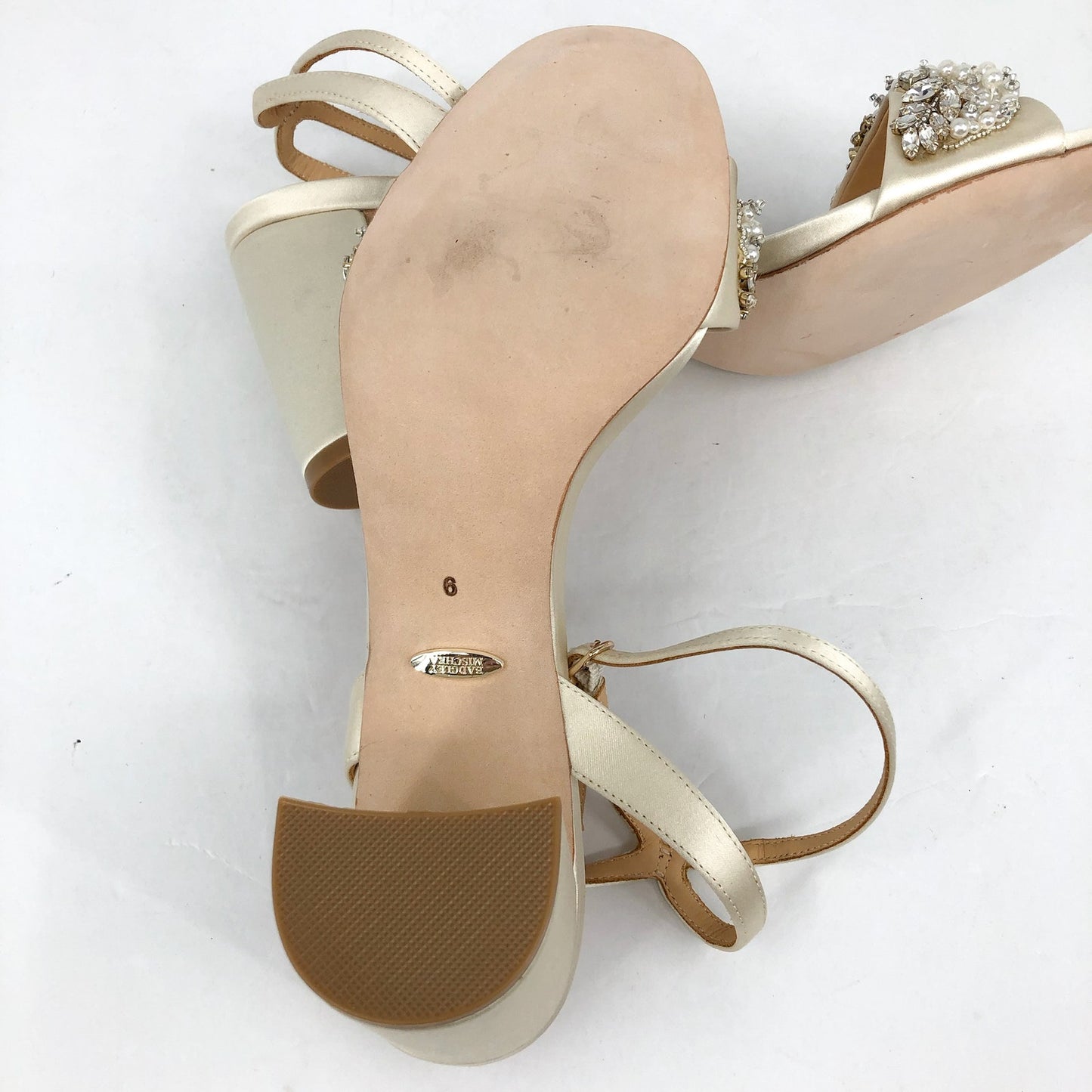 Badgley Mischka Womens Marsha Satin Heels US 9 Ivory Sandals Rhinestone NWOB