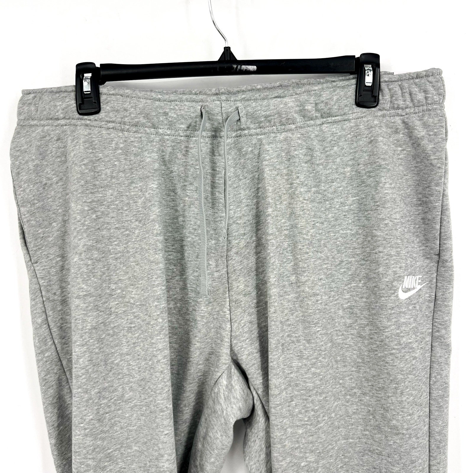 NIKE Womens Club Fleece Mid-Rise Jogger Pants 2X Grey White Sweatpants NWT
