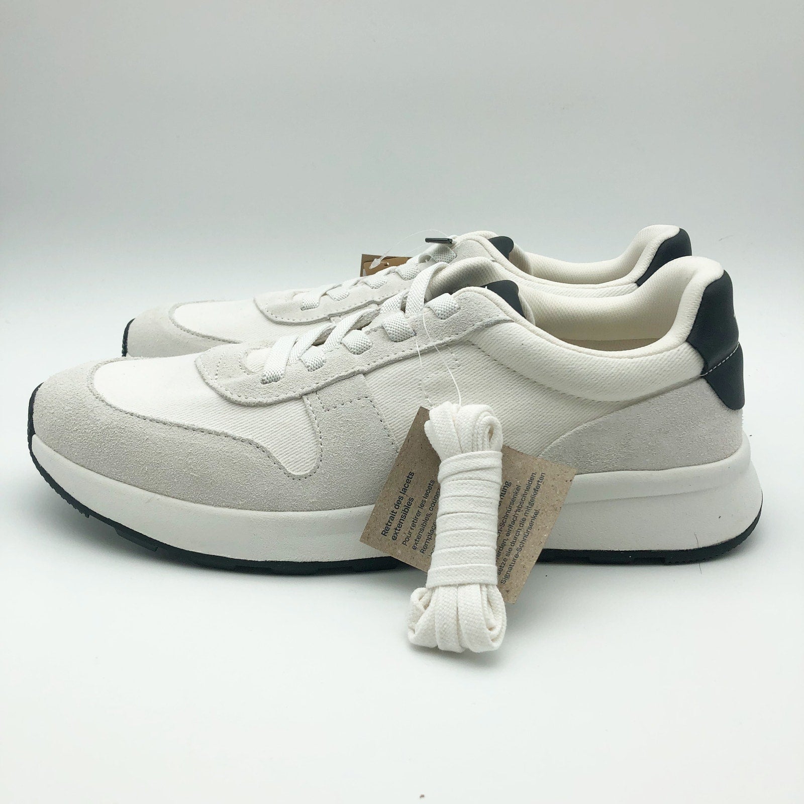 Toms Mens TRVL LITE Retro Runner Casual Sneaker Size 8 White Suede Twill NIB
