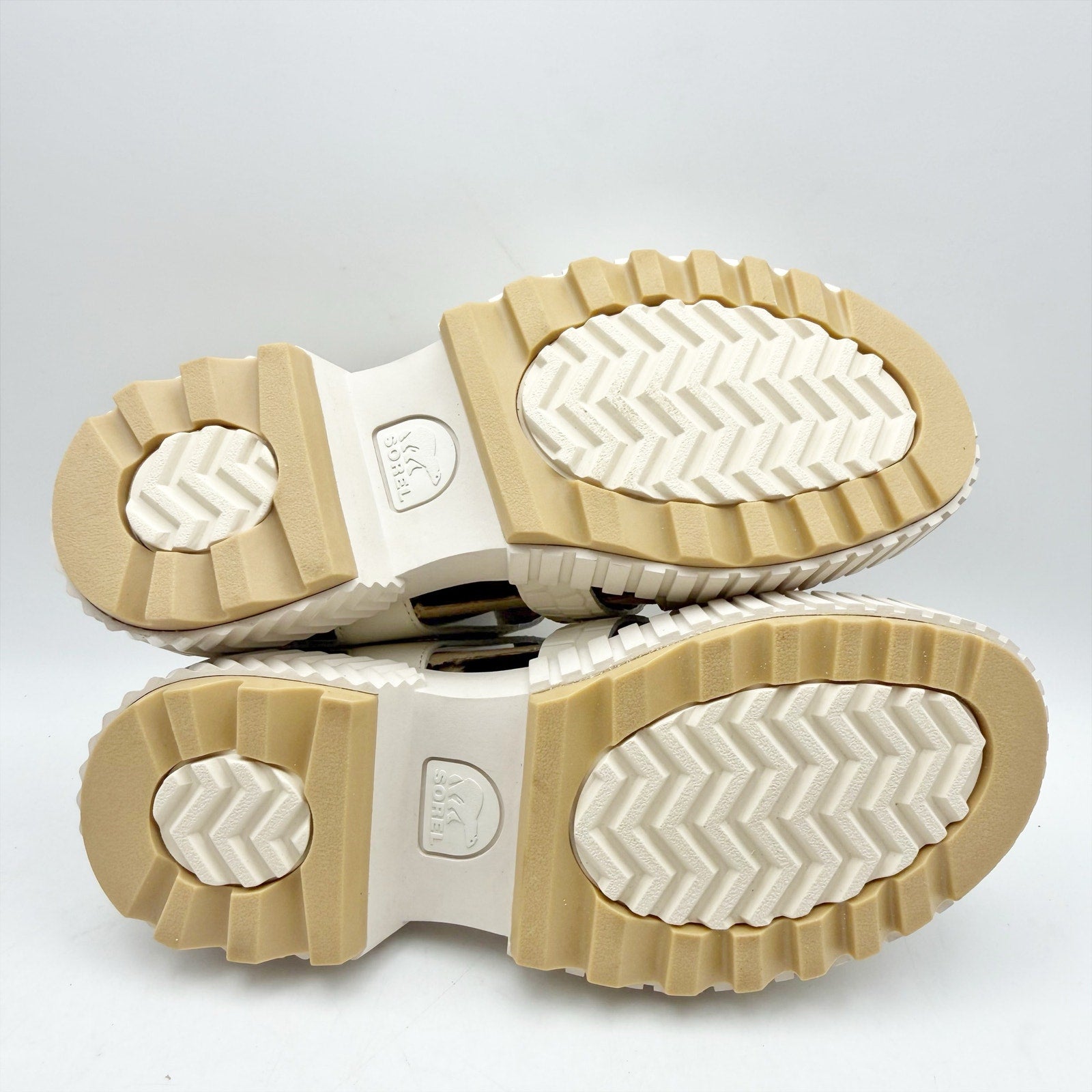 Sorel Womens Ona Streetworks Fisherman Sandals US 6 White Croc Leather NWOB