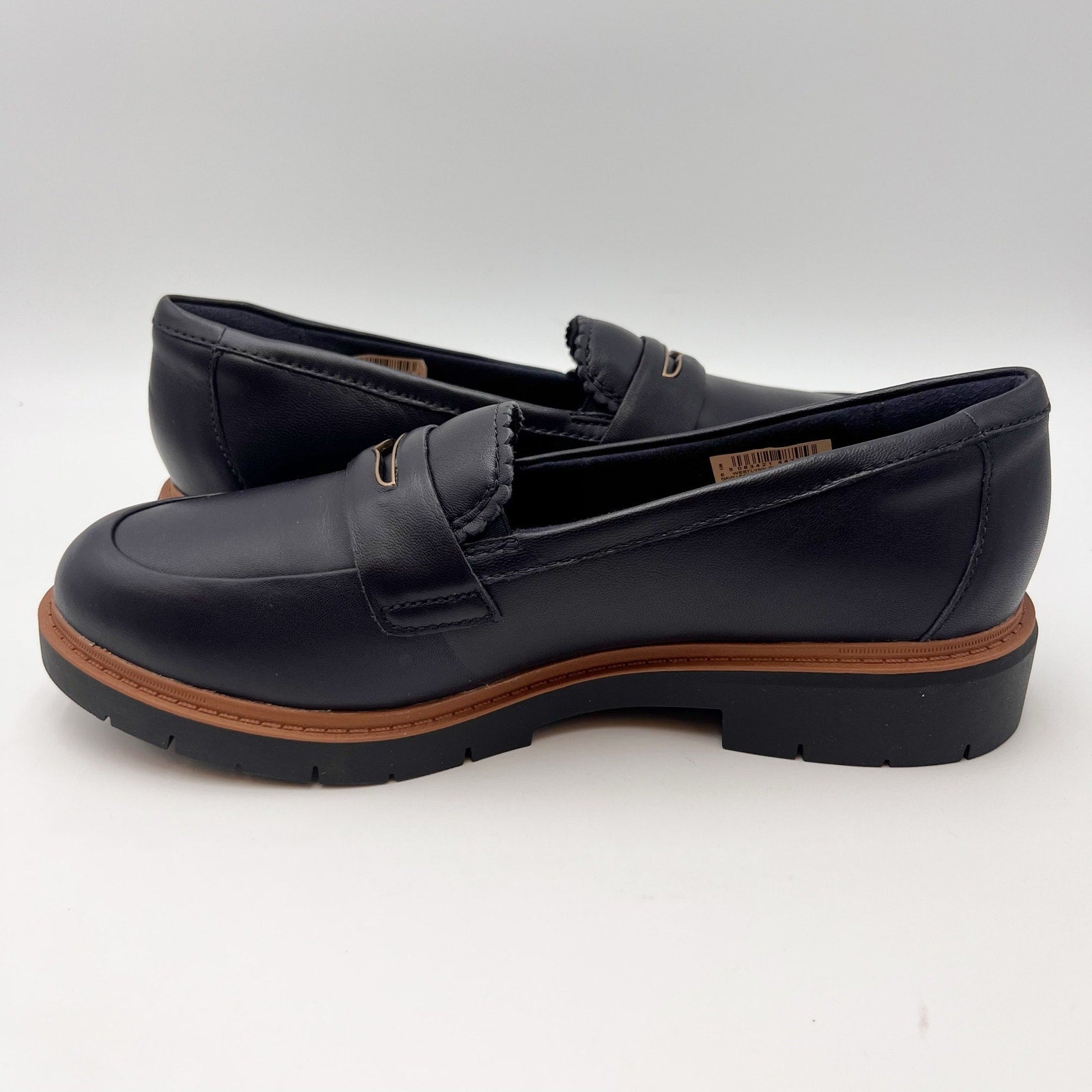 Clarks Womens Westlynn Glow Loafers Size 9 WIDE EU 40 Navy Blue Leather NWOB