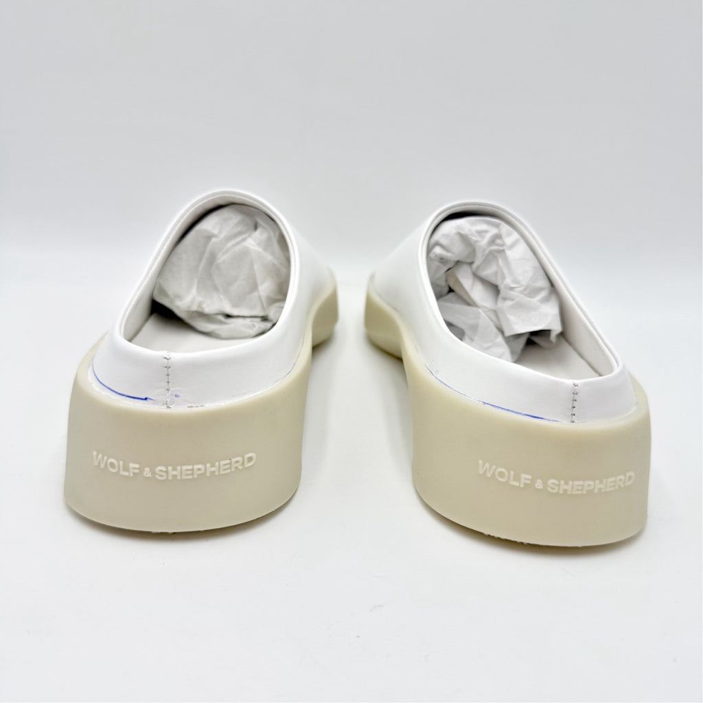 Wolf & Shepherd Cruise Mule Slip On Shoes Mens 5.5 Womens 7 White Leather NIB