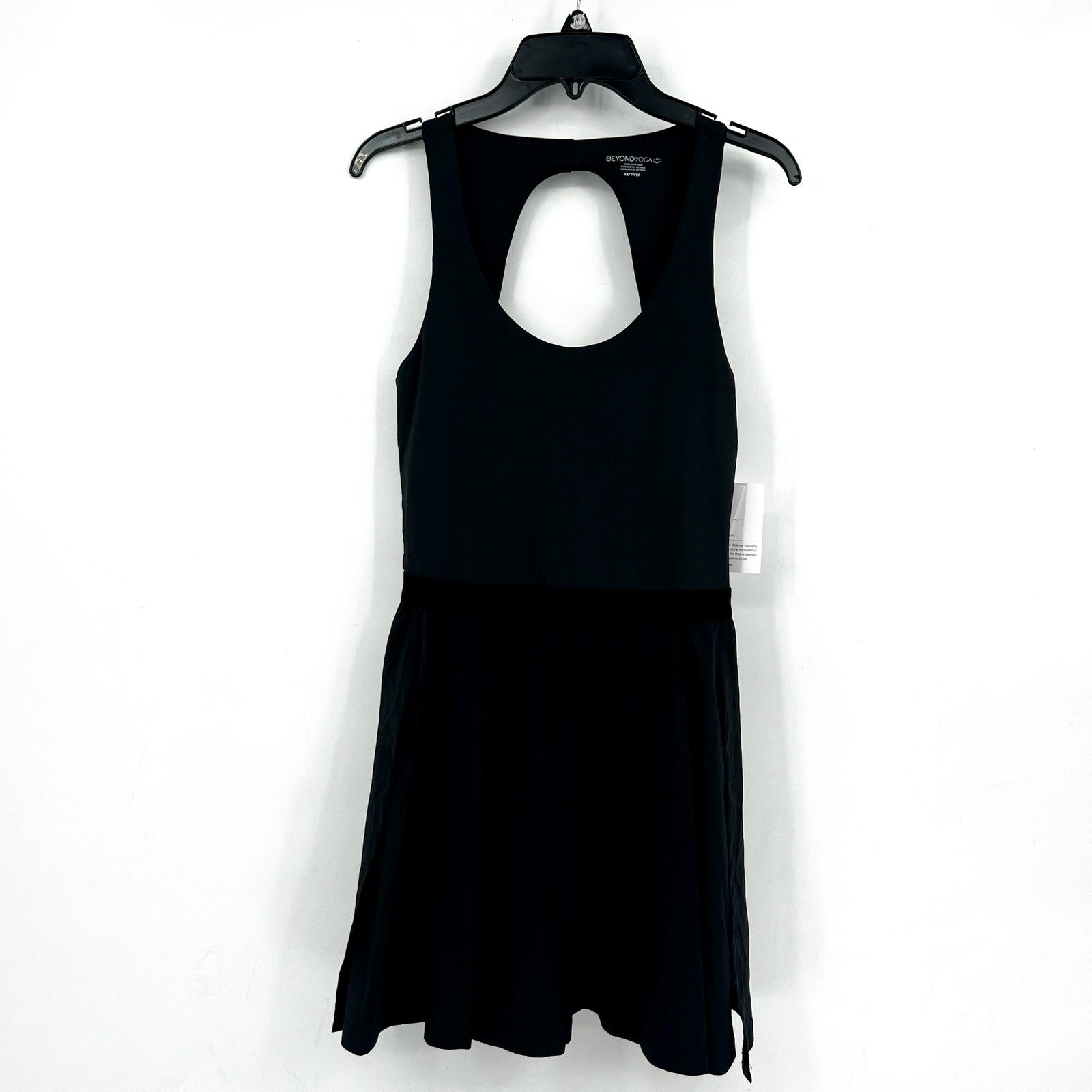 BEYOND YOGA Women's Score Pleated Dress XS Black Sleeveless Interior Shorts NWT