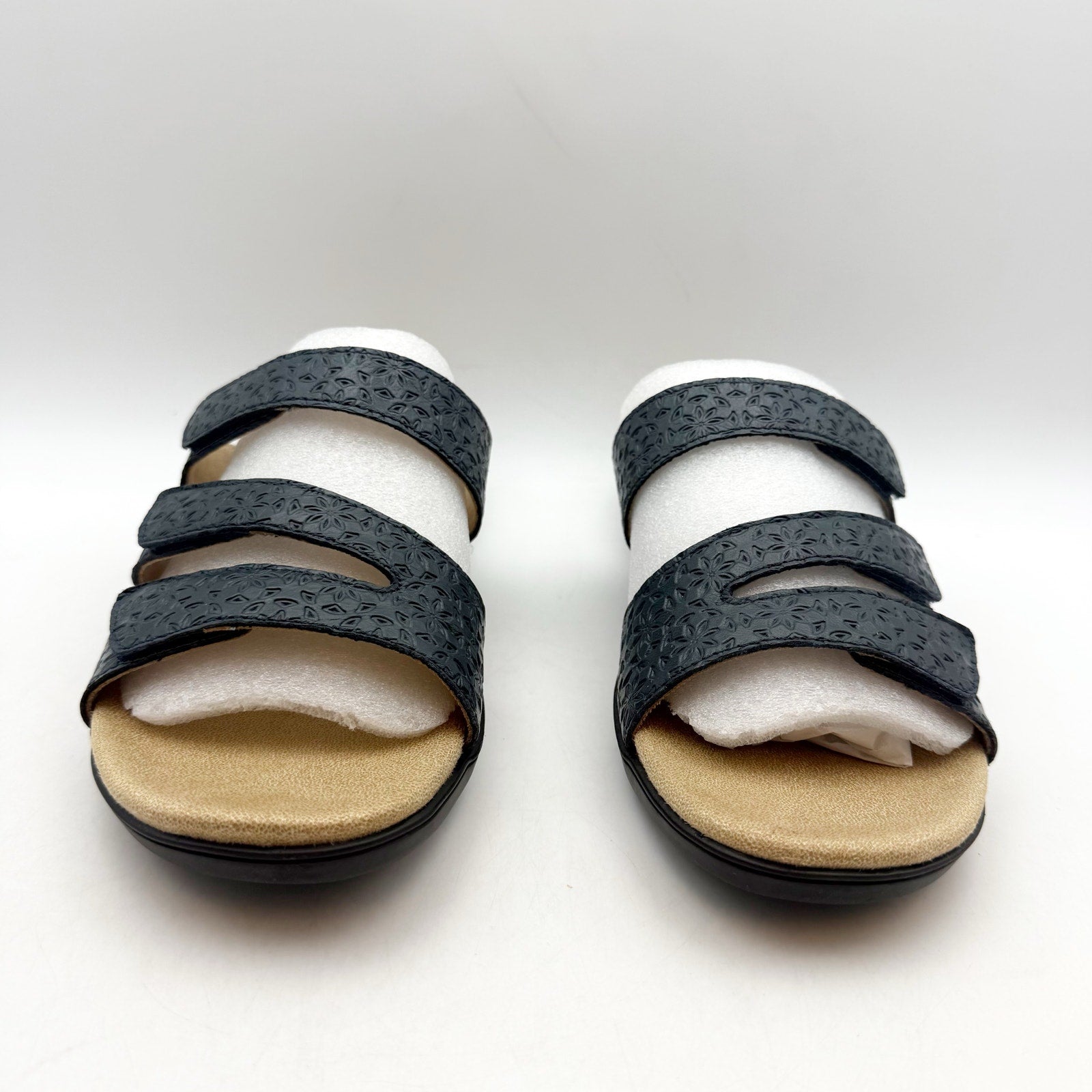Trotters Womens Rose Tool Sandals US 9.5 Wide Navy Blue Leather NIB