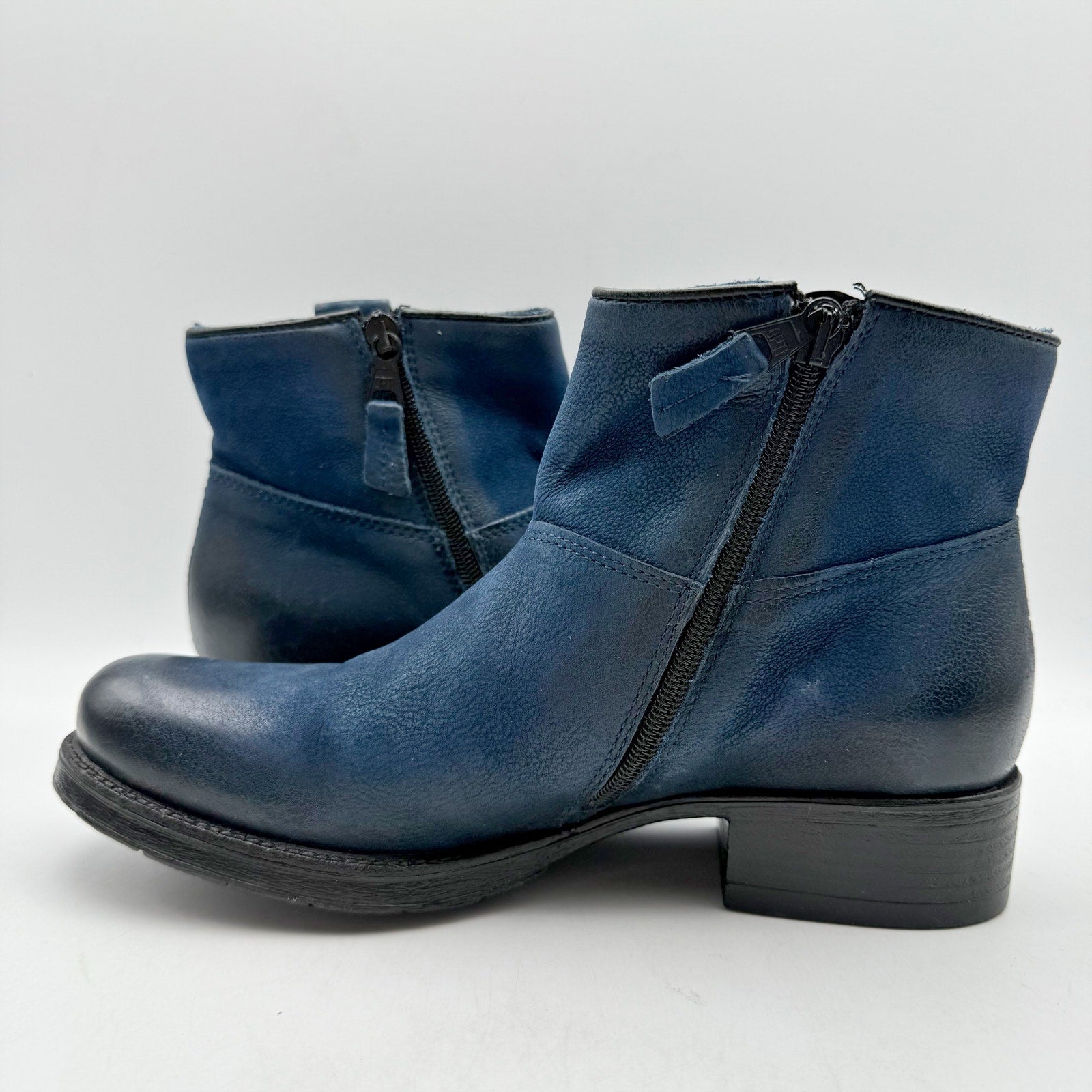 Miz Mooz Womens Norbert Ankle Booties EU 38 US 7.5 Blue Leather NWOB