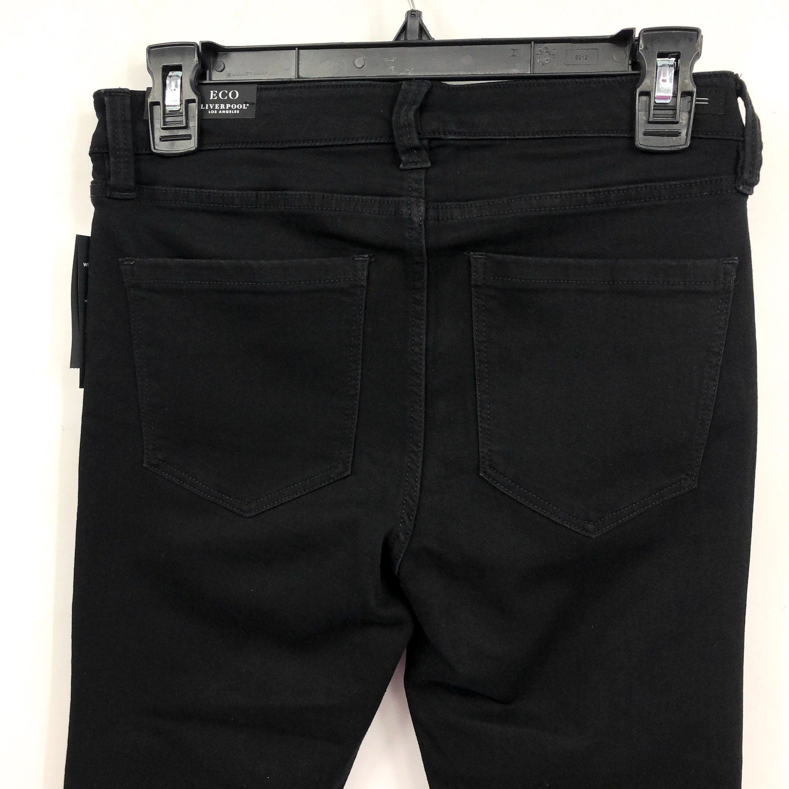 Liverpool Womens Abby Jeans Size 26 US 2 Black Skinny Silky Soft Eco Denim NWT