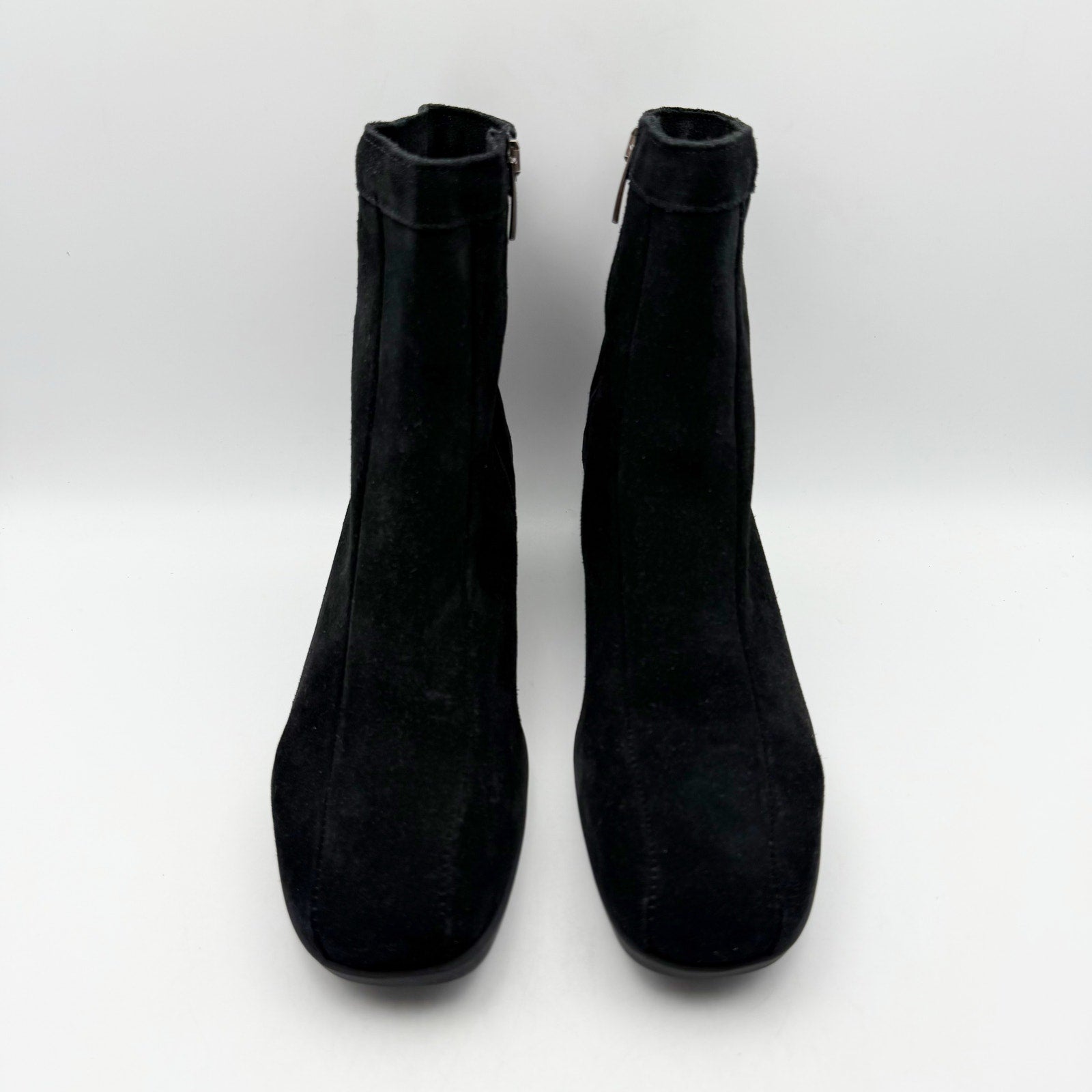 La Canadienne Womens Elizabeth Bootie US 7.5 EU 38 Black Suede Waterproof NWOB