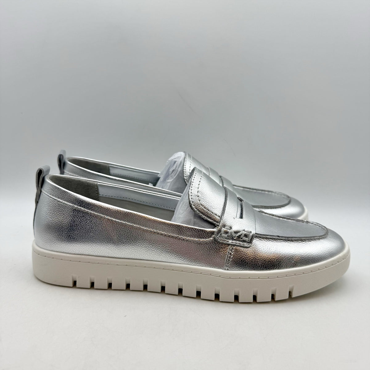 Anne Klein Womens Kalypso Penny Loafers Size 9.5 M Silver Metallic Slip On NIB