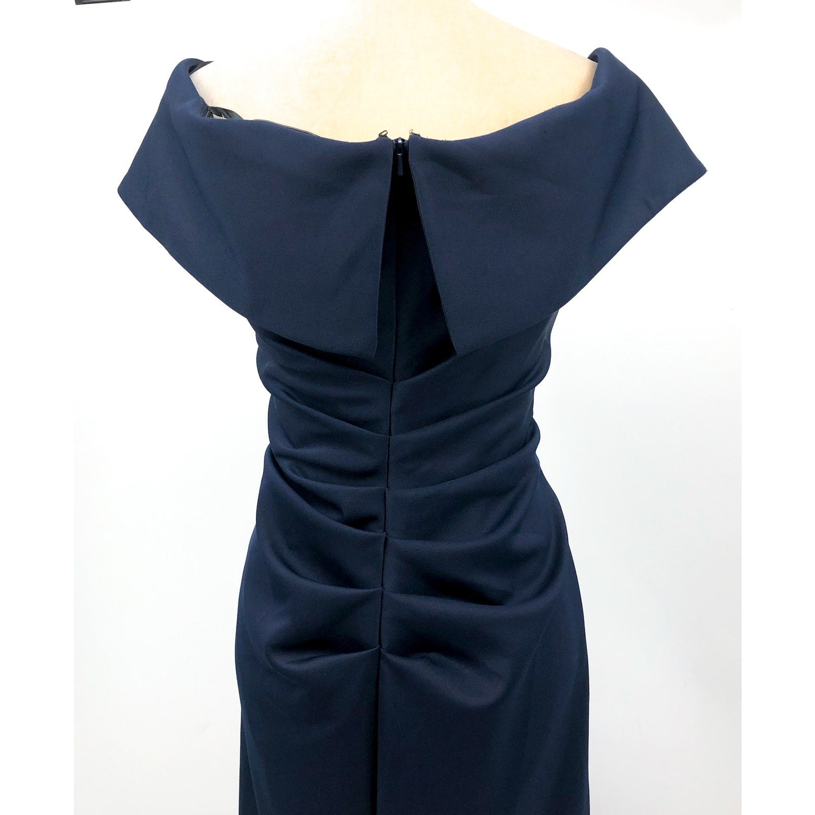 XSCAPE Womens Ruffle Off the Shoulder Gown Size 16 Midnight Blue Scuba 4581X NWT