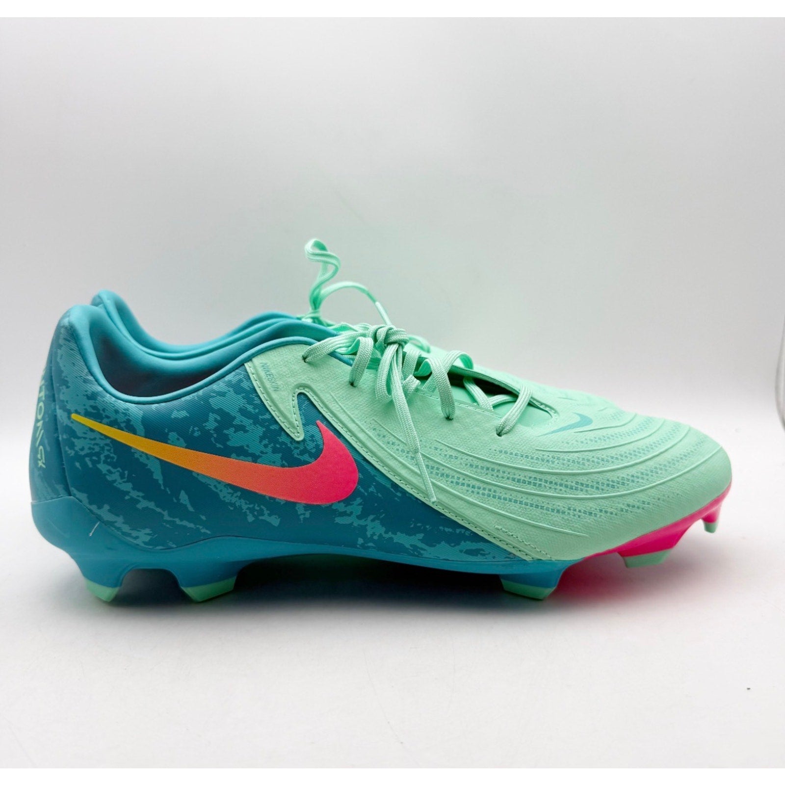 Nike Mens Phantom GX 2 Academy LV8 MG Soccer Cleats US 10.5 Green FJ2553 NWOB