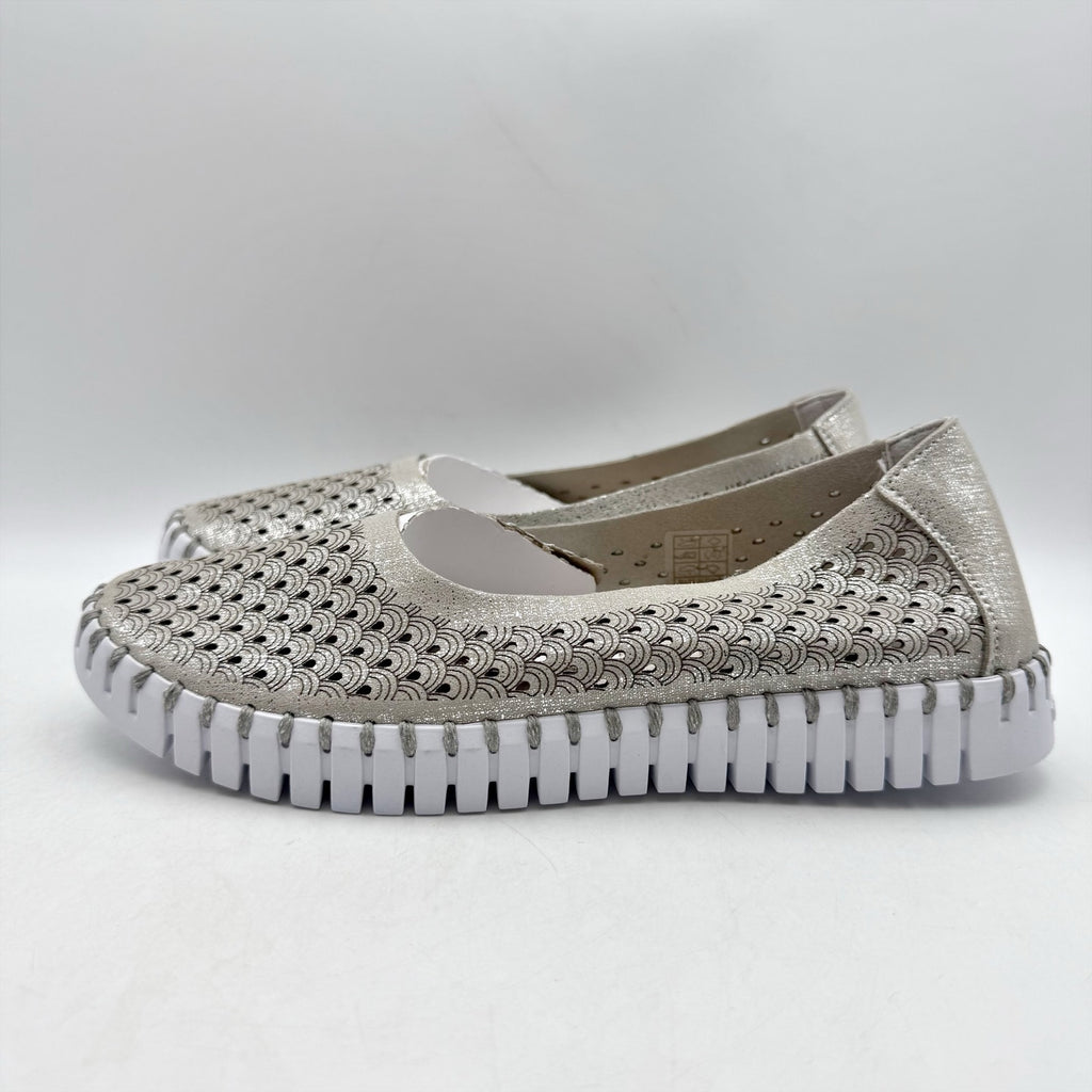 ILSE JACOBSEN Womens Tulip 0026 Ballet Flats EU 37 US 6 Silver Glitter NWOB