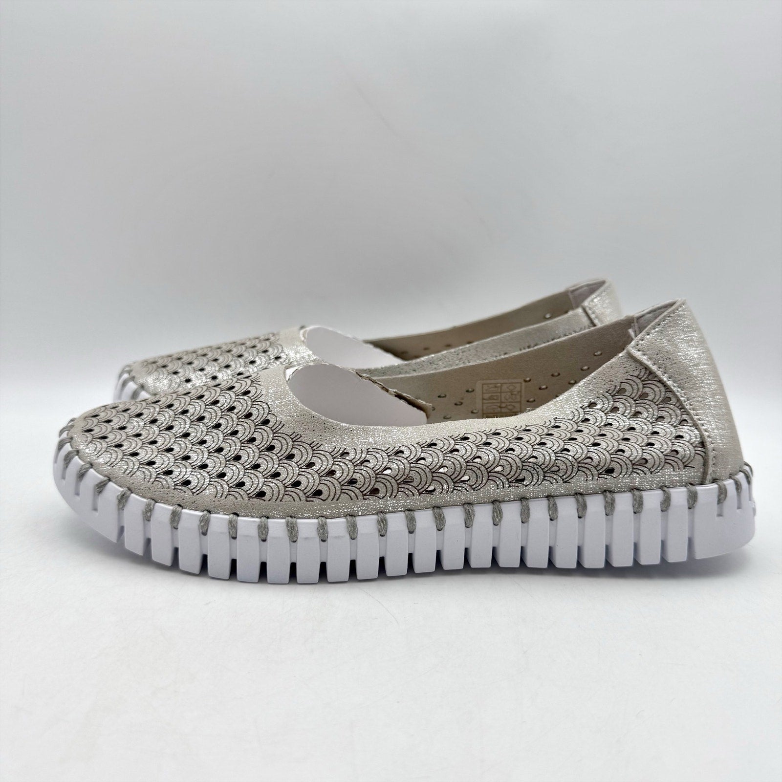 ILSE JACOBSEN Womens Tulip 0026 Ballet Flats EU 37 US 6 Silver Glitter NWOB