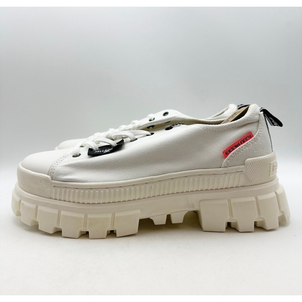 Palladium Womens Revolt Lo TX Platform Casual Sneakers Size 10 White NWOB