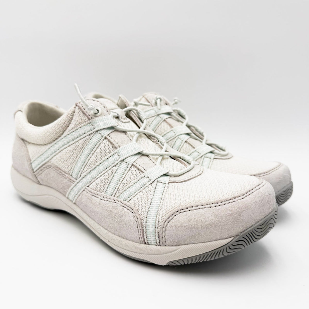 Dansko Womens Harlyn Casual Sneakers EU 39 US 8.5-9 White Ecru Suede NIB
