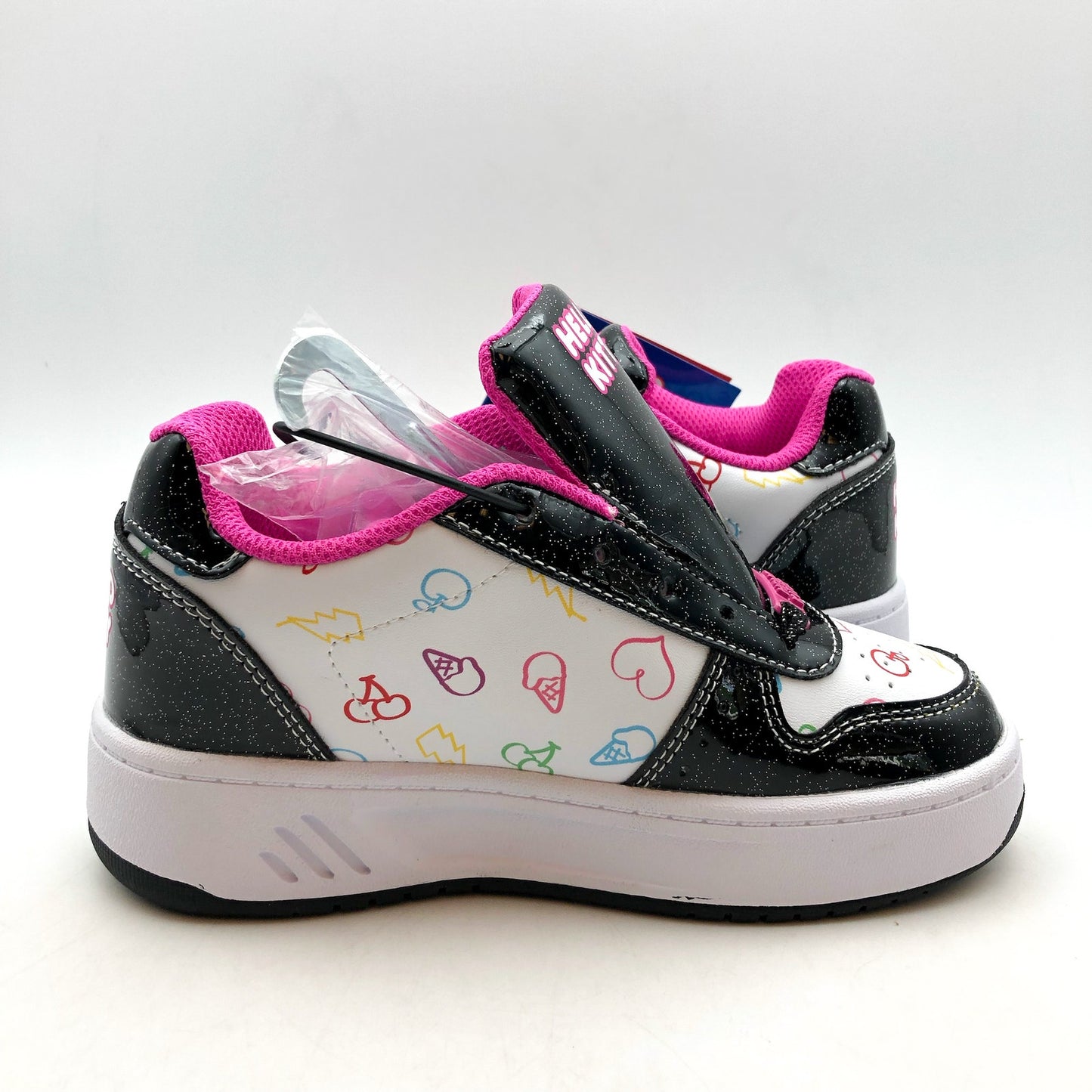Heelys Girls Hello Kitty Kama Sneakers Youth 13 C EU 31 Black White Multi NIB