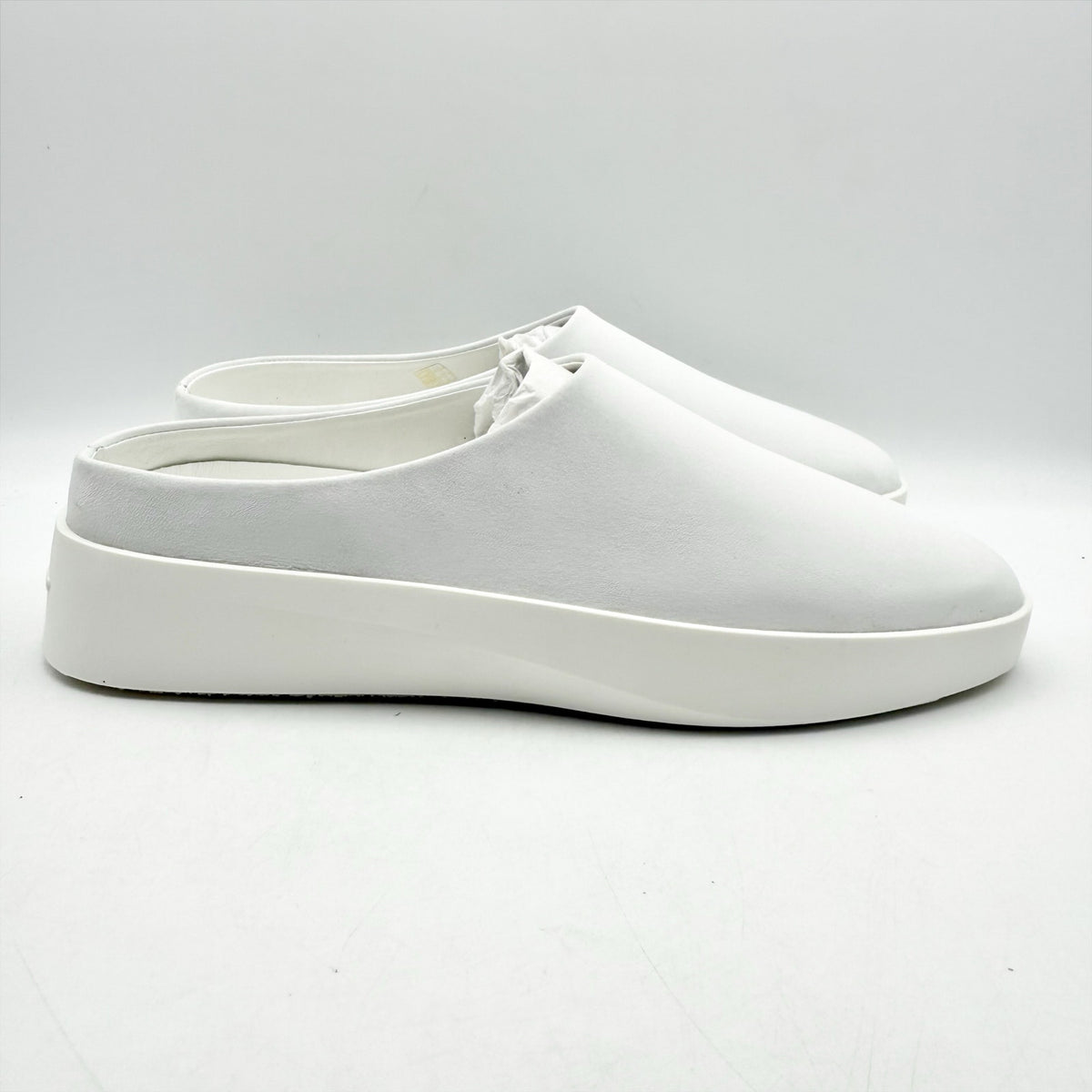 Wolf & Shepherd Cruise Mule Slip On Shoes Womens 7 Mens 5.5 White Leather NIB