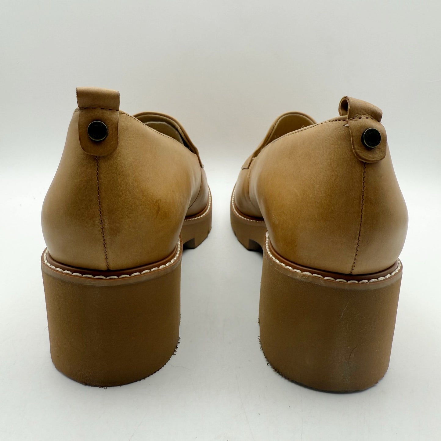 Naturalizer Womens Darry Loafer US 11 Narrow Tan Leather Lug Sole Slip On NIB