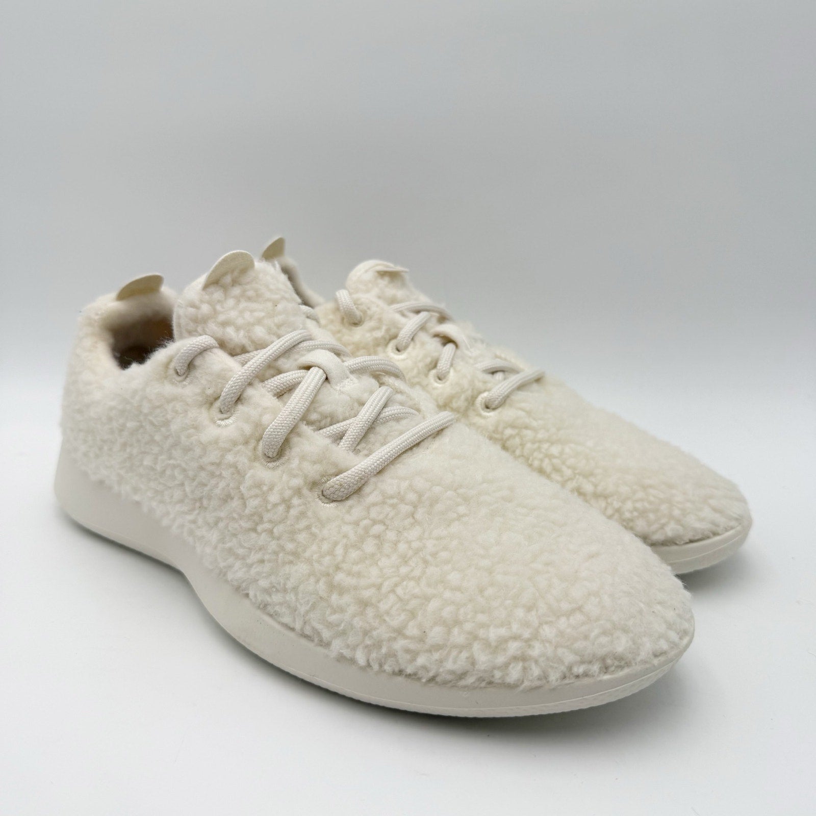 AllBirds Womens Runner Fluff Sneakers US 9 EU 39 White Merino Wool Comfort NIB