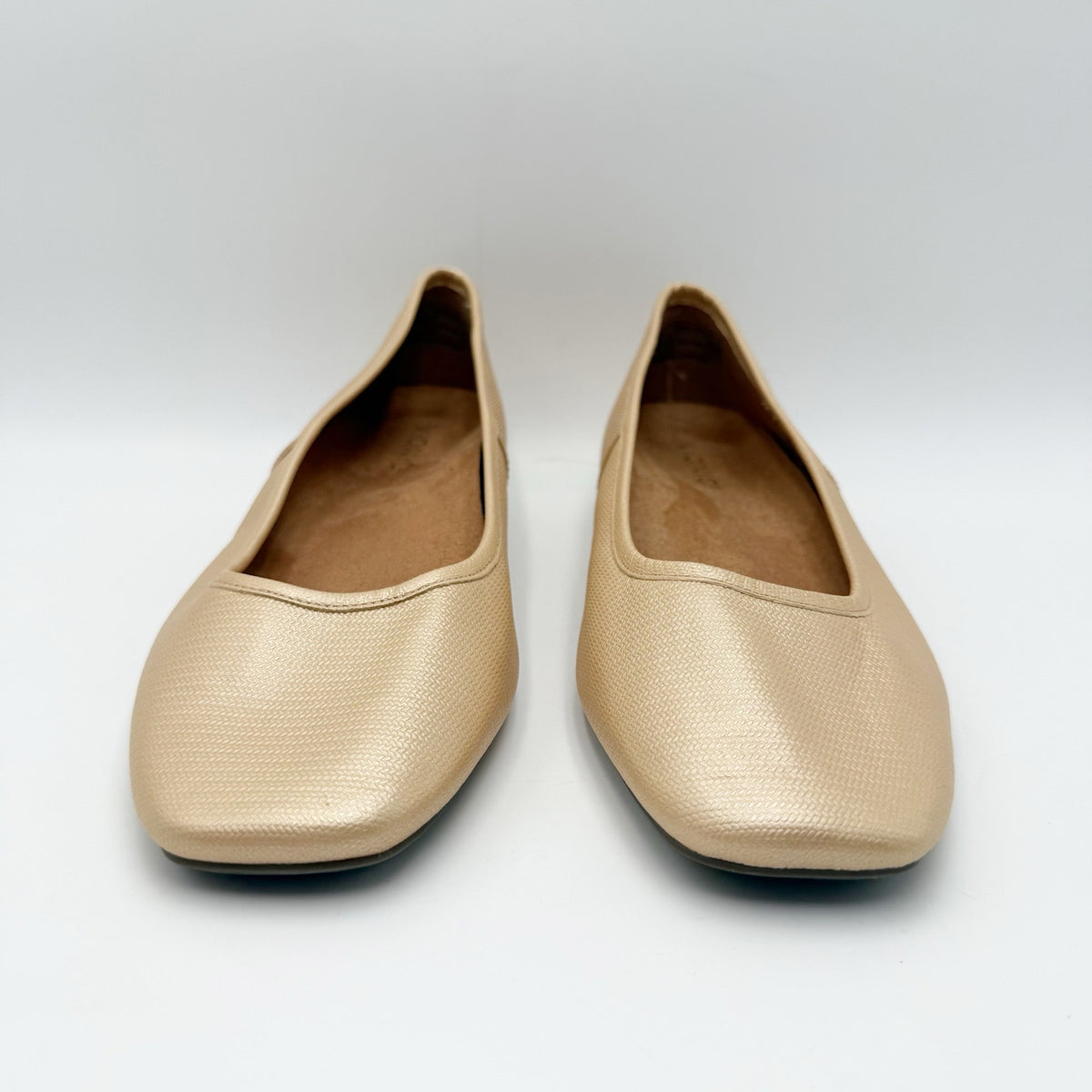 Vionic Womens Orinda Ballet Flats Size 10 EU 41 Gold Leather Slip On NWOB