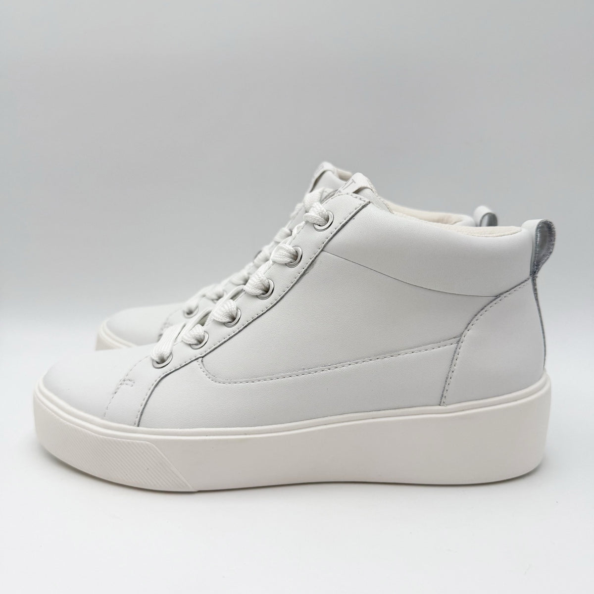 Naturalizer Womens Morrison Mid High Top Casual Sneakers US 6 White Leather NIB