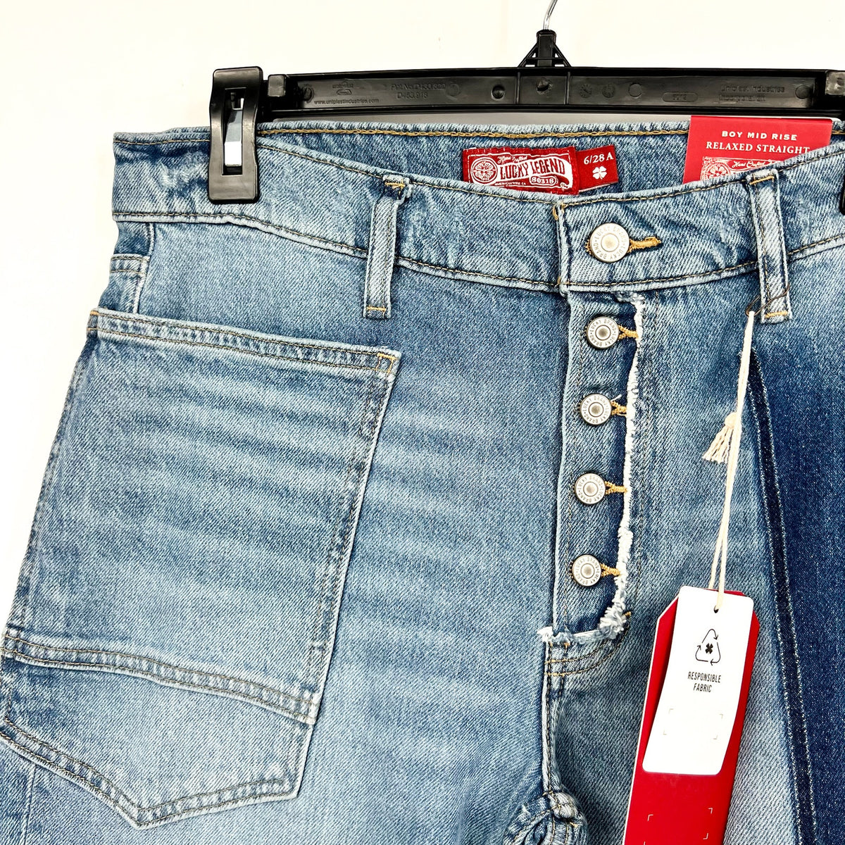 LUCKY BRAND Women's Patched Boy Jeans Size 6 28A Blue Button-Fly Mid-Rise NWT