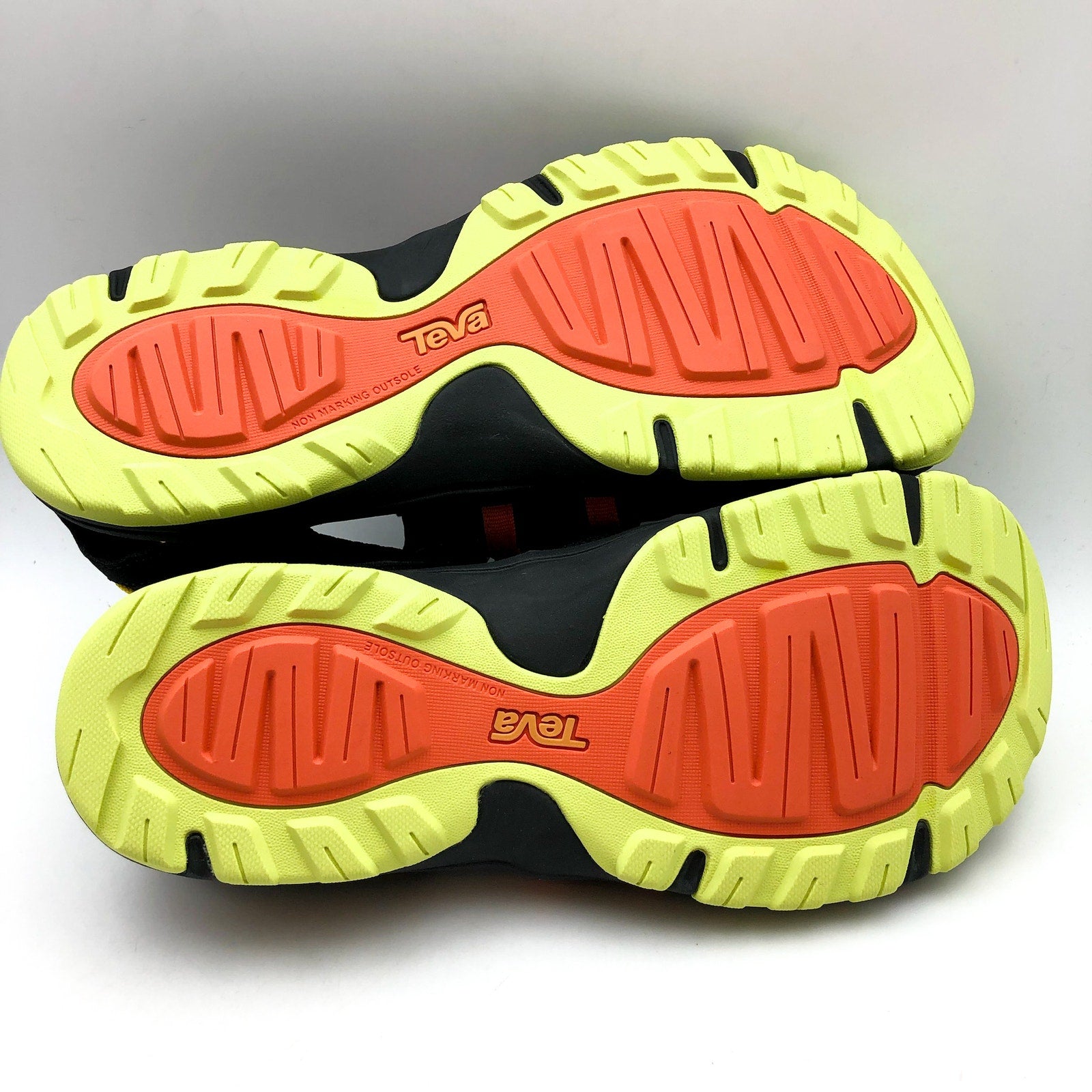 TEVA Kids Manatee Sport Sandals US 7 EU 40 Black Multicolor Breathable NIB