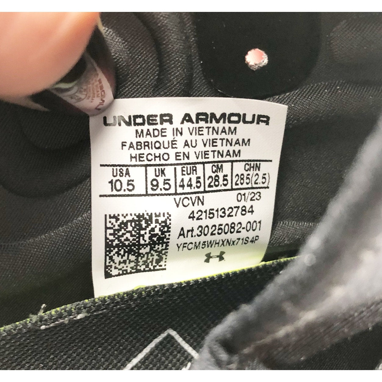 Under Armour Men's Spotlight Lux Mc 2.0 Football Cleats 10.5 Black White NWOB