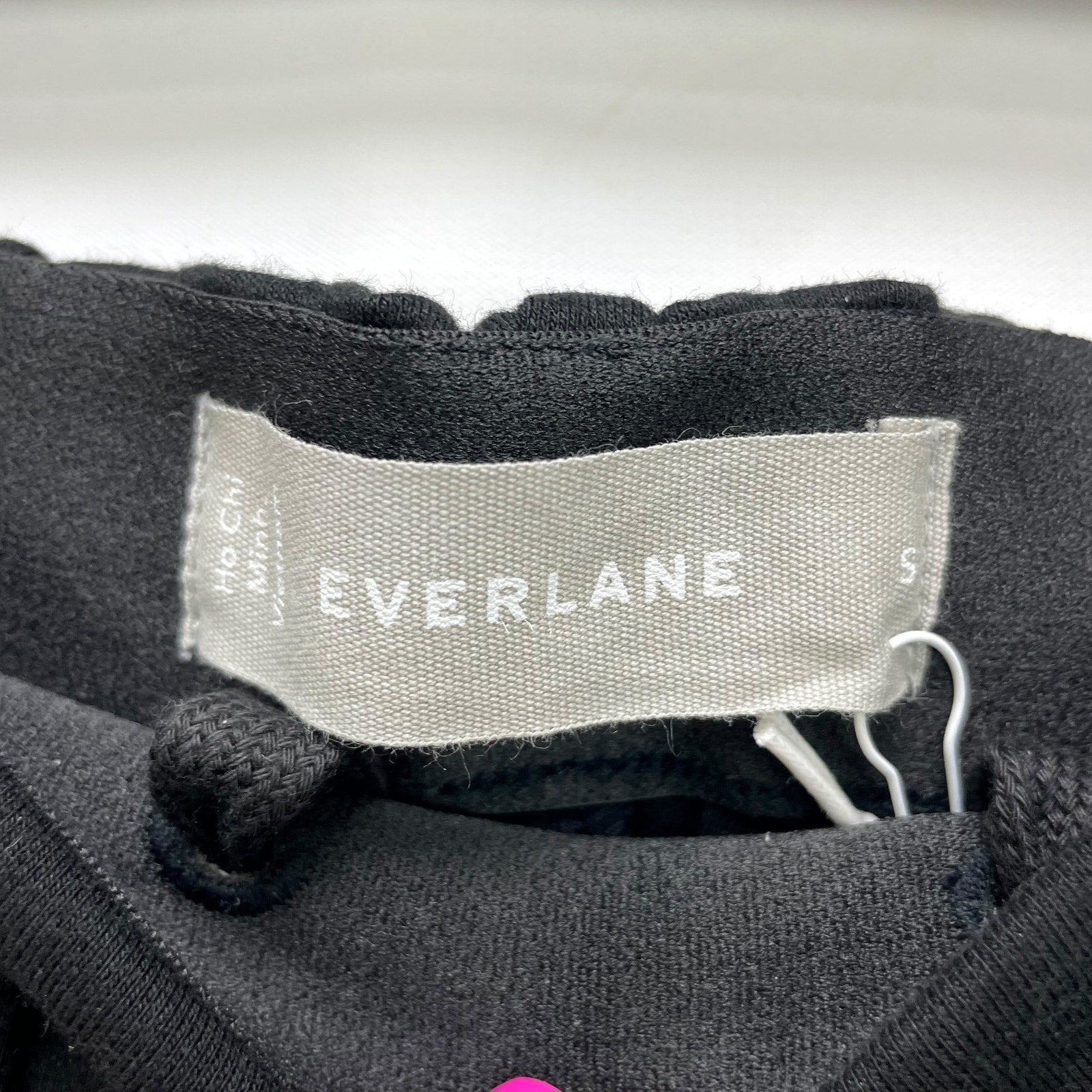 Everlane Womens The Dream Pant Small Black Knit Pull On Taper Slim Fit Ankle NWT