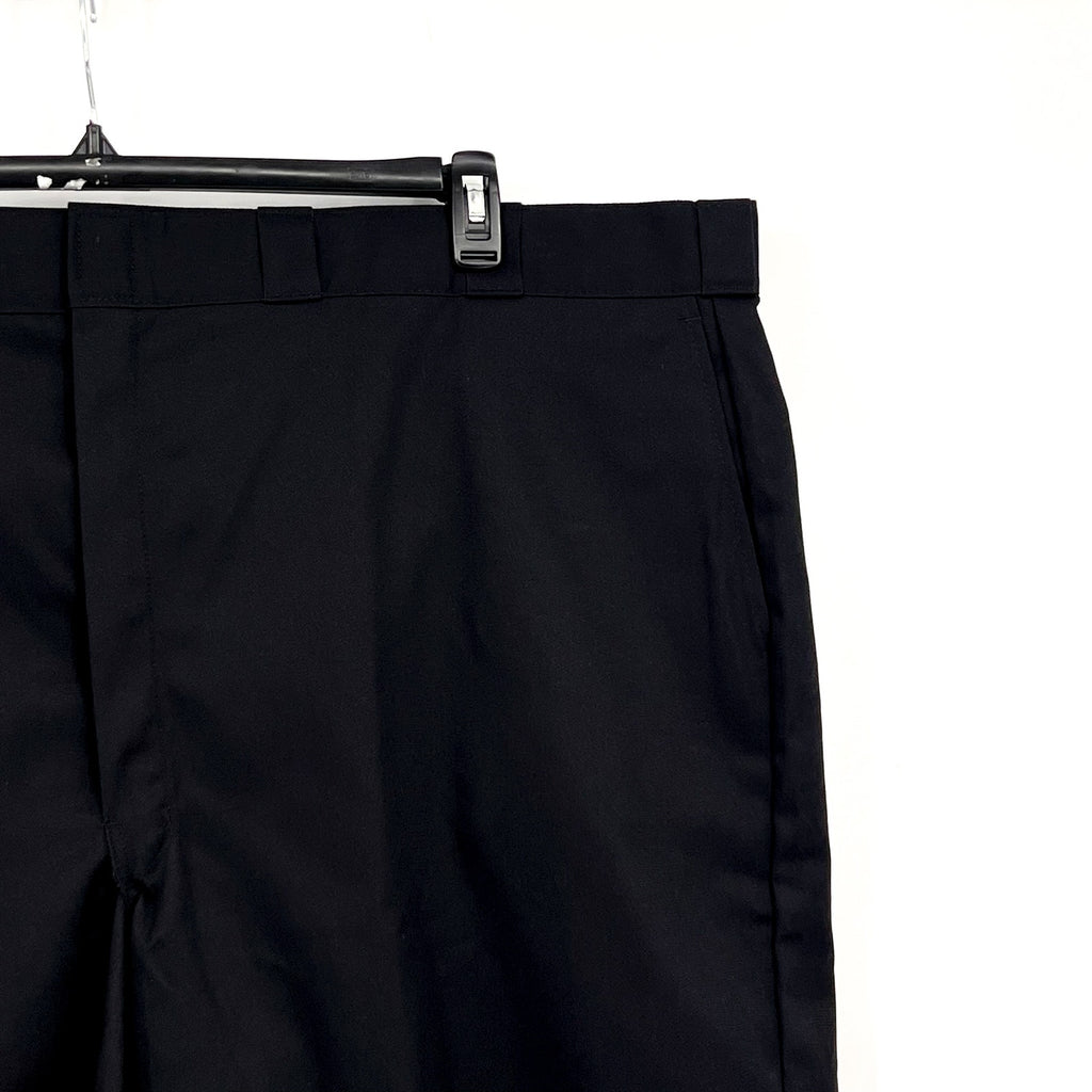 DICKIES Men's 13" Loose Fit Multi-Pocket Twill Work Shorts Size 52 Black NWT