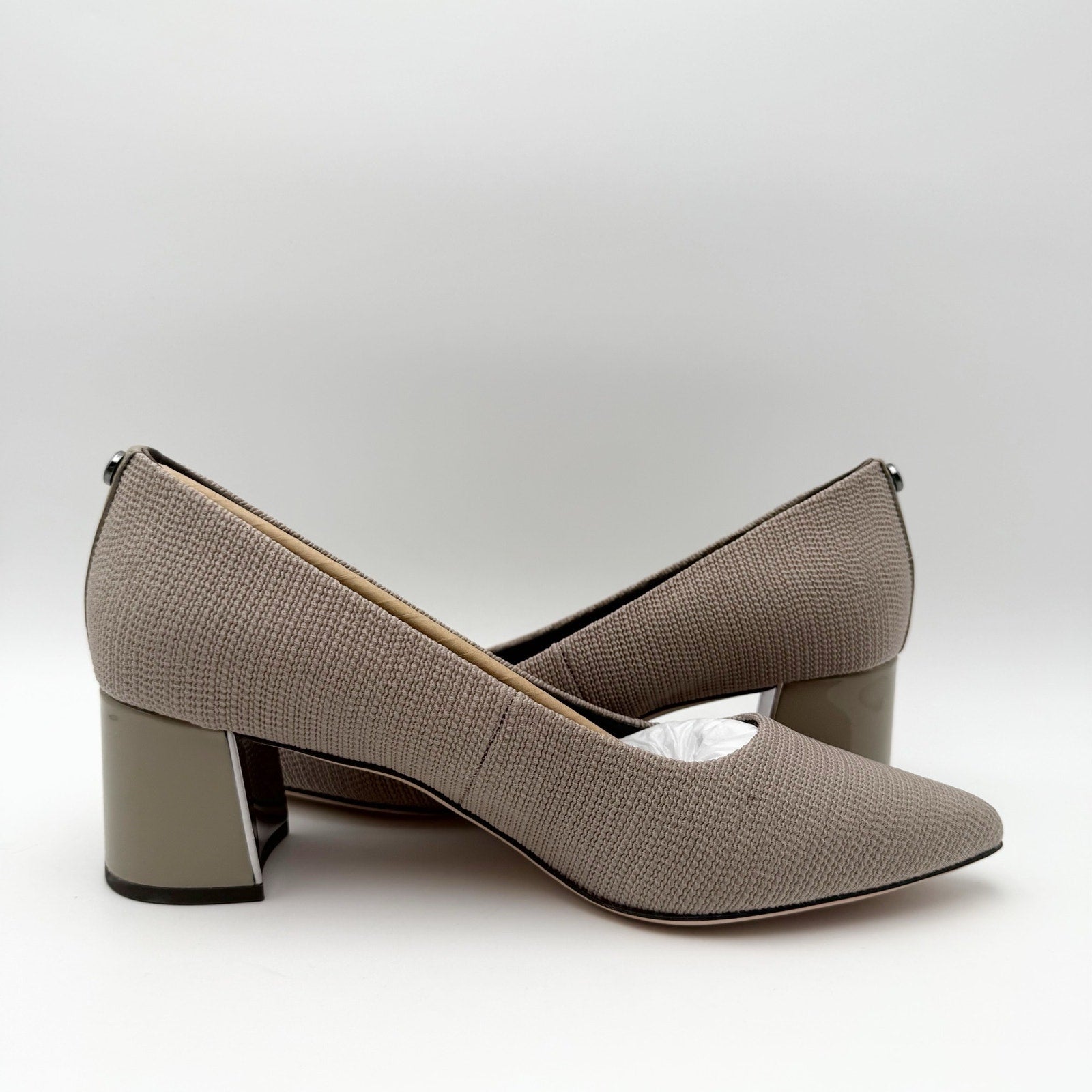Donald Pliner Womens Suzette Heels Size 7.5 M Taupe Stretch Knit Pumps NIB