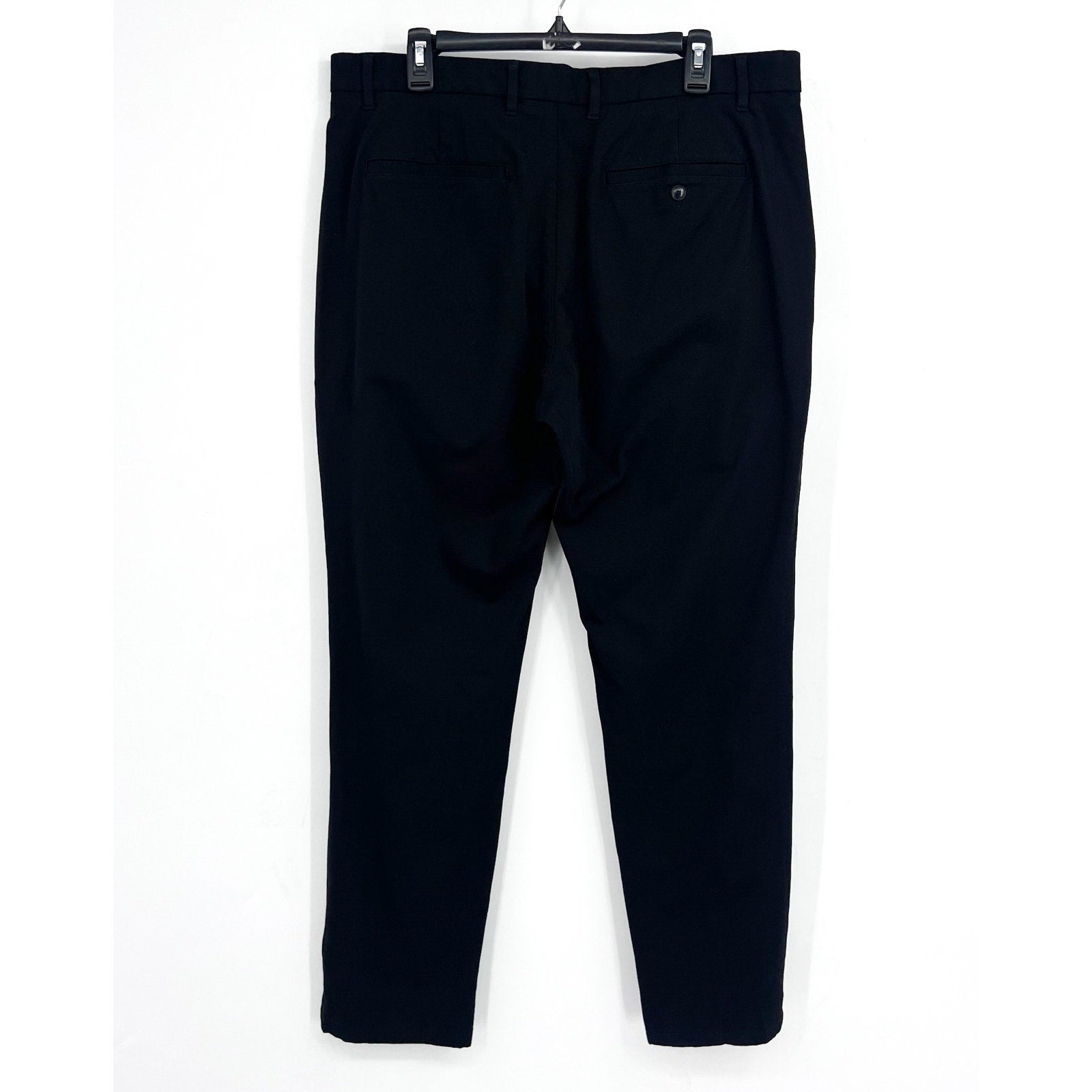 EVERLANE Uniform Mens Performance Chino Pants 34x32 Black Athletic Fit NWT