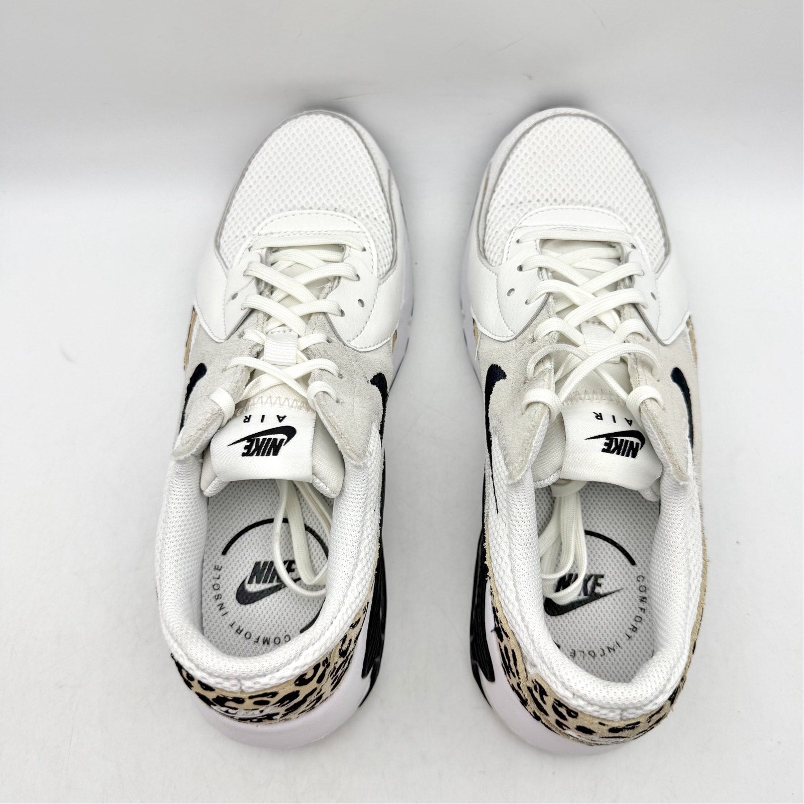 Nike Womens Air Max Excee Casual Sneakers US 7.5 White Leopard Athletic NWOB